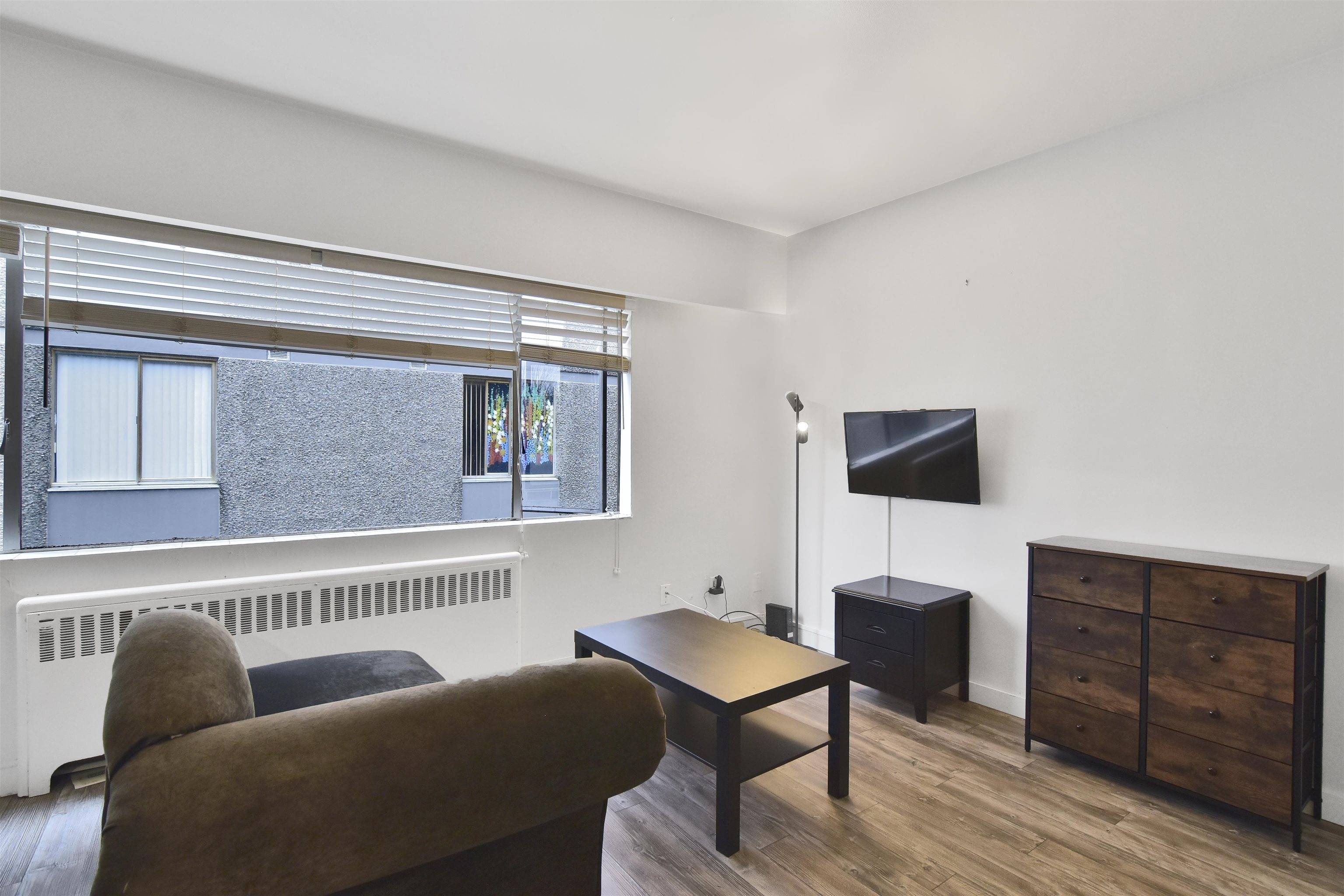 Vancouver, BC V6G 1G6,1540 Haro Street #203