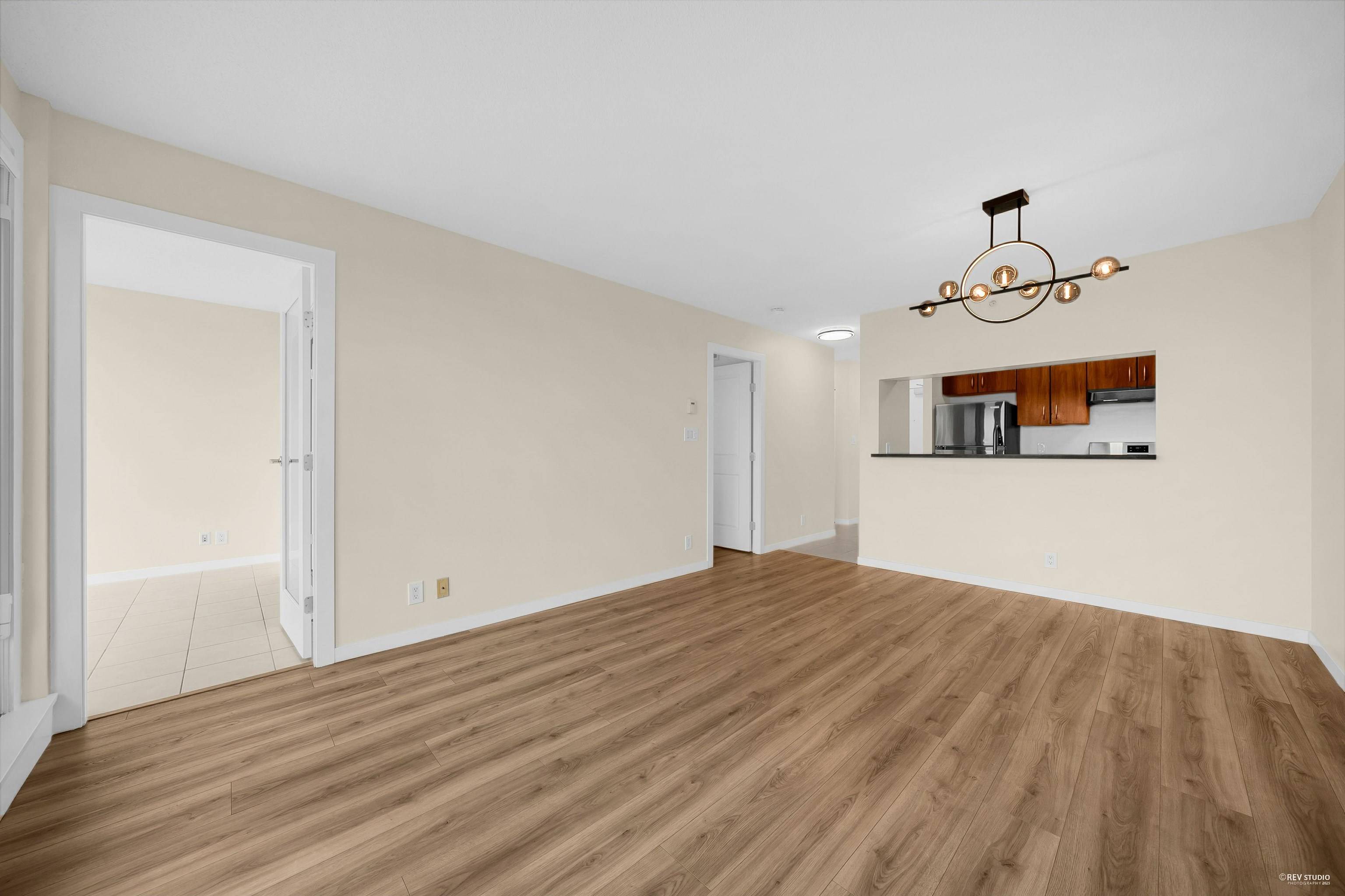 Vancouver, BC V5R 6H4,3663 Crowley DR #2002