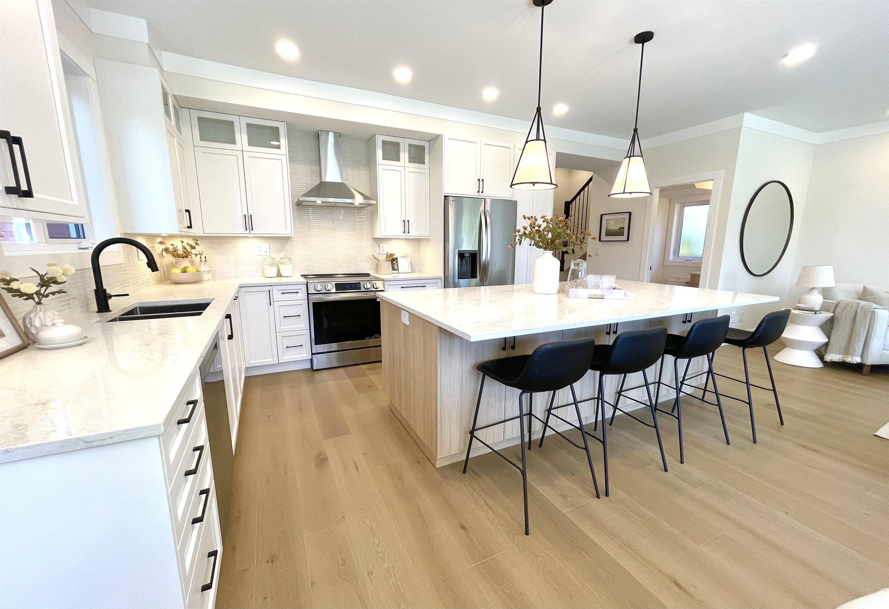 Delta, BC V4K 2M9,4428 46b ST
