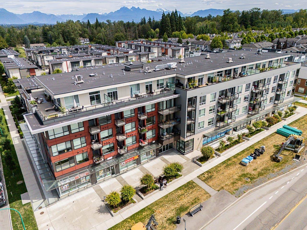 Surrey, BC V4N 6W7,18811 72 AVE #419