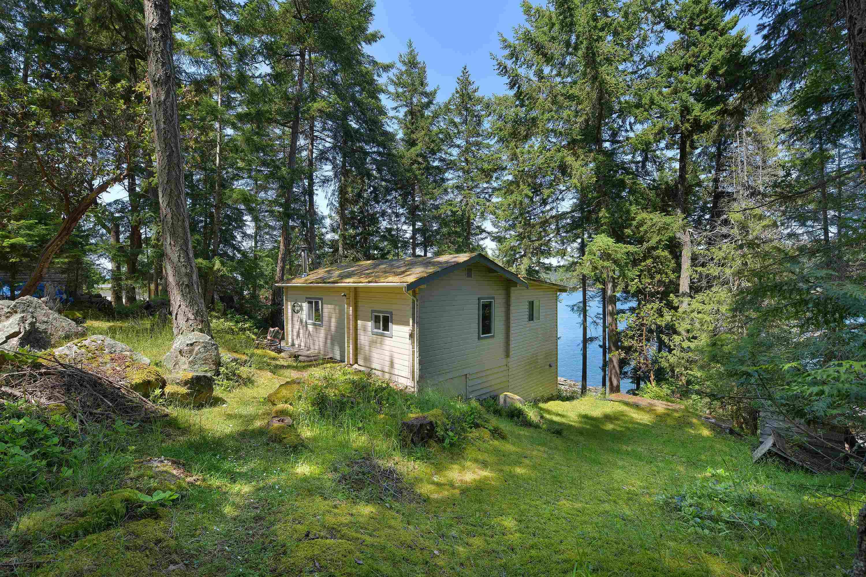 Mayne Island, BC V0N 2J2,177 Mariners WAY
