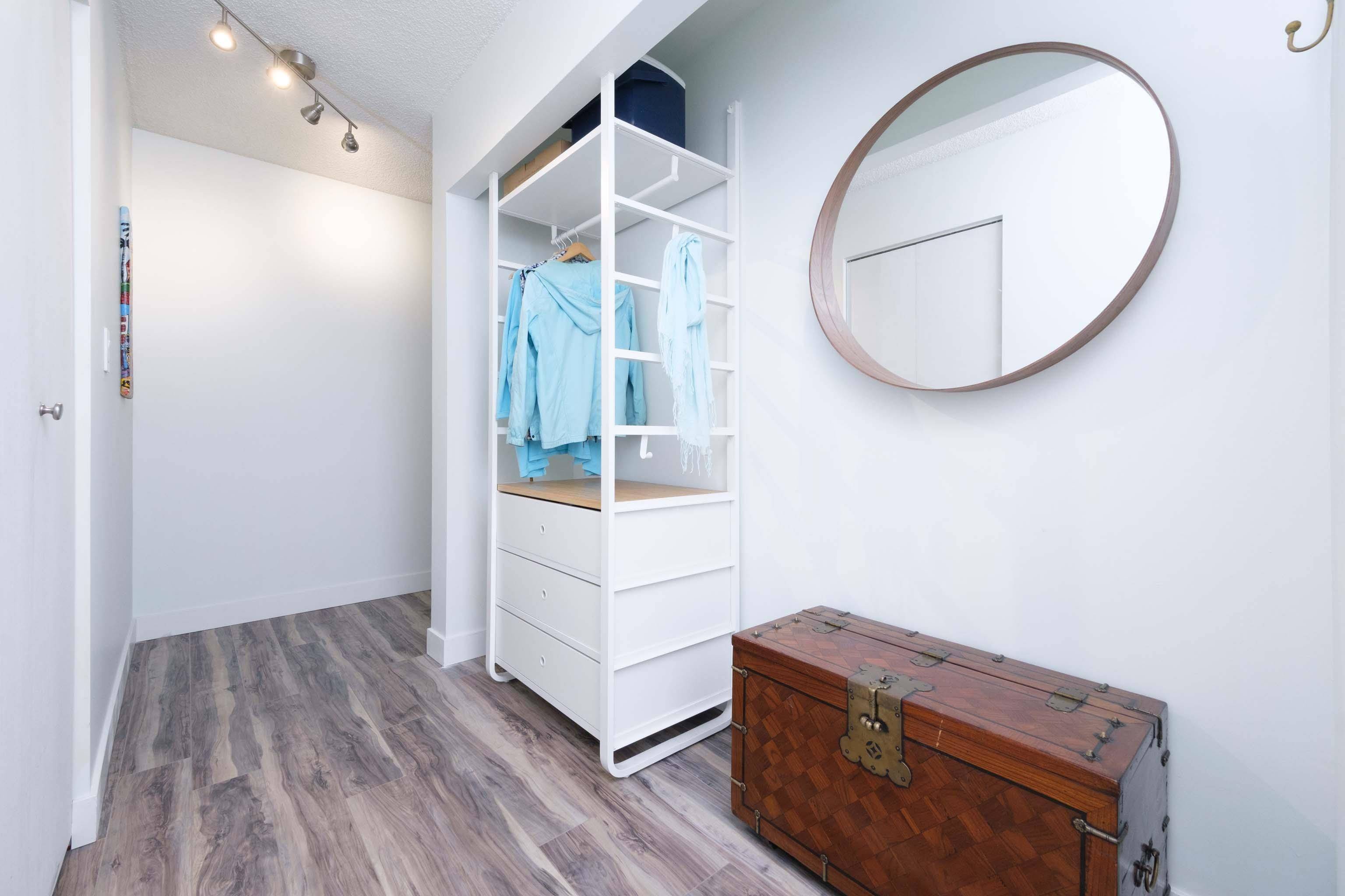 North Vancouver, BC V7M 2N5,1515 Chesterfield AVE #306