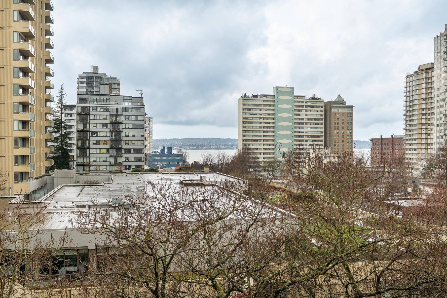 Vancouver, BC V6G 1M6,1771 Nelson ST #603