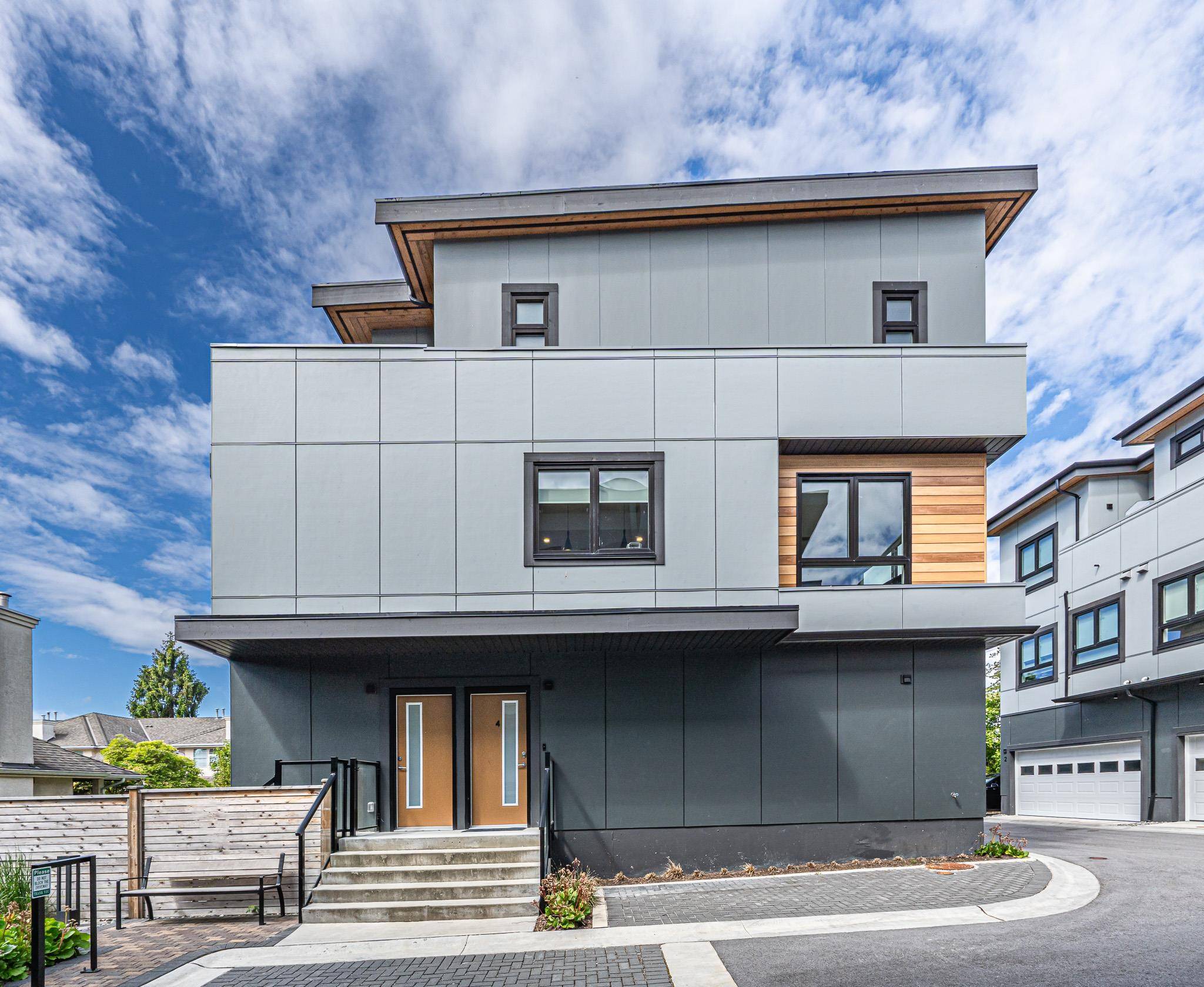 Richmond, BC V7E 2C6,9099 No. 2 RD #4