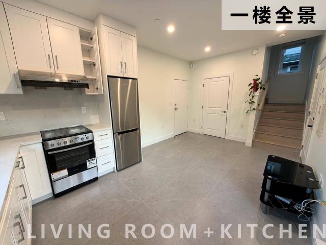 Vancouver, BC V6S 1B6,3983 W 18th AVE #3