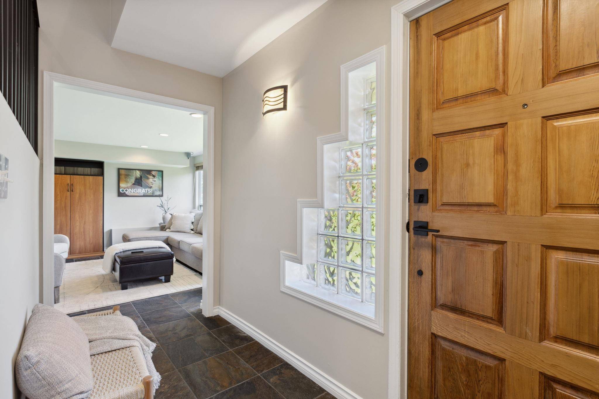 North Vancouver, BC V7G 2N8,1651 Coldwell RD