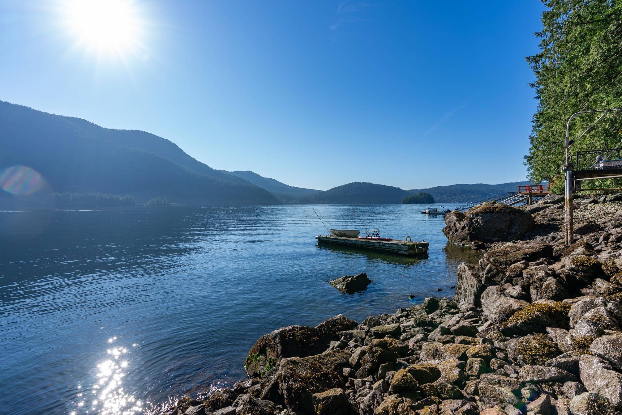 North Vancouver, BC N0N 0N0,316 Sasamat LN