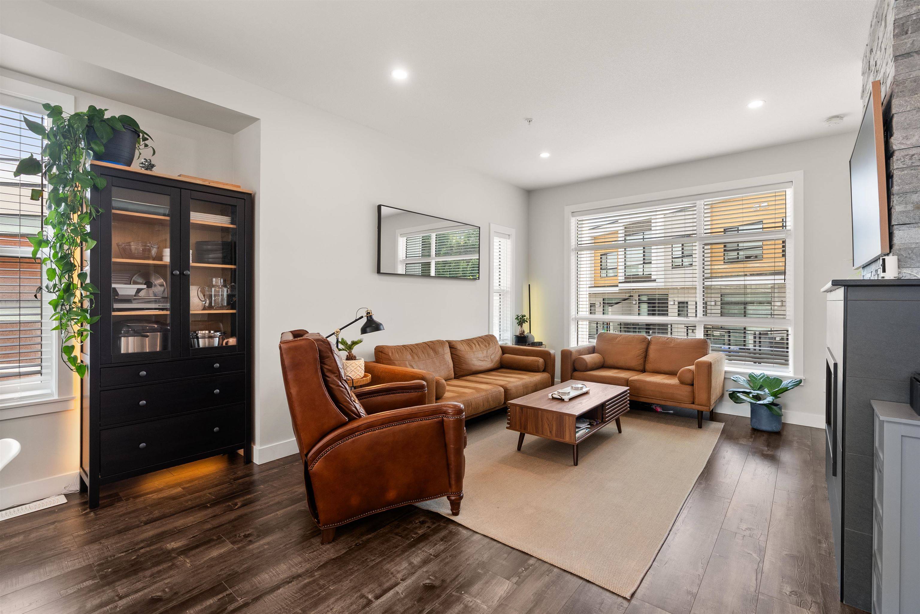 Chilliwack, BC V2S 7H4,46150 Thomas RD #243