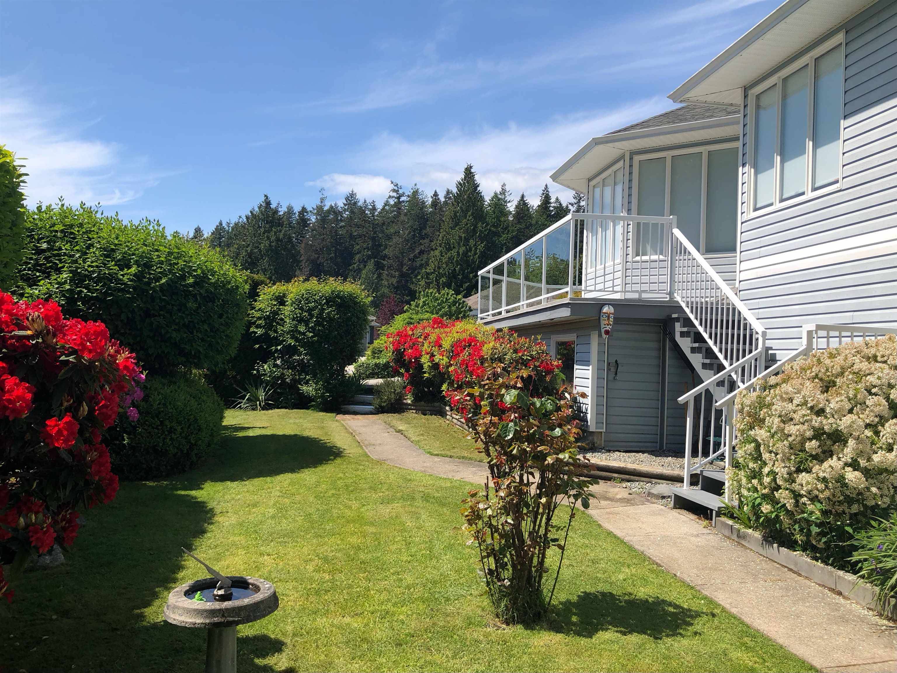 Gibsons, BC V0N 1V5,1514 Islandview DR