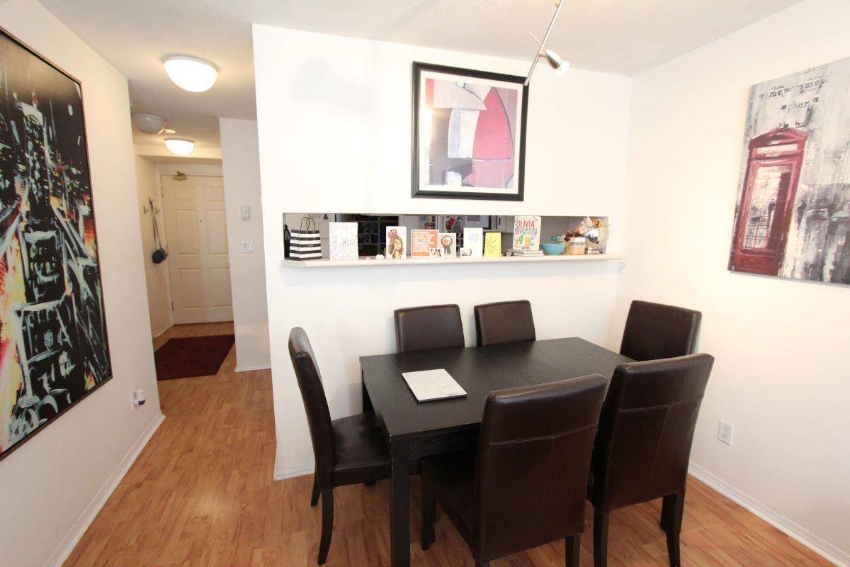 Vancouver, BC V6B 3E6,1188 Richards ST #2207