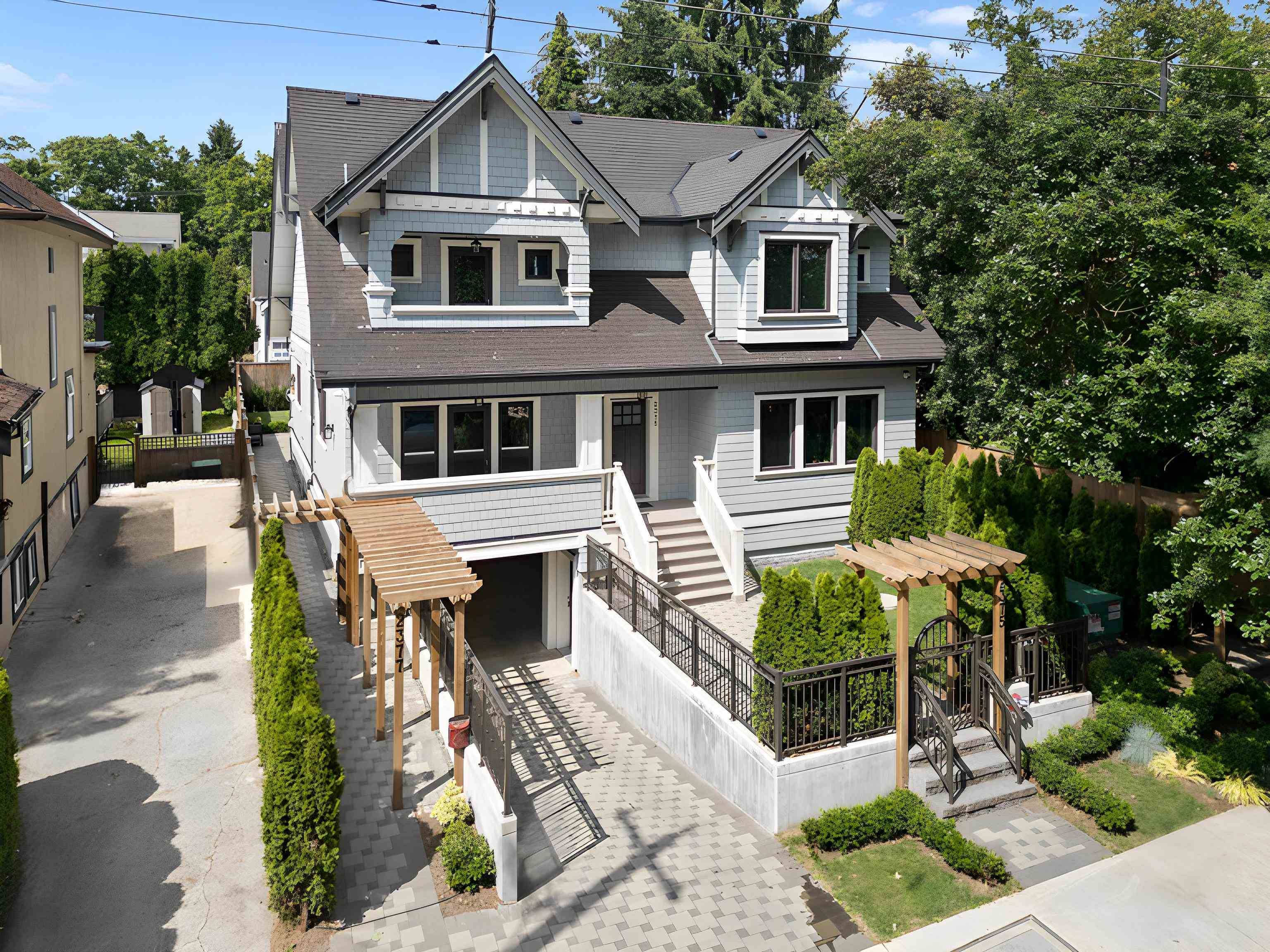 Vancouver, BC V6K 1Y4,2377 W 7th AVE