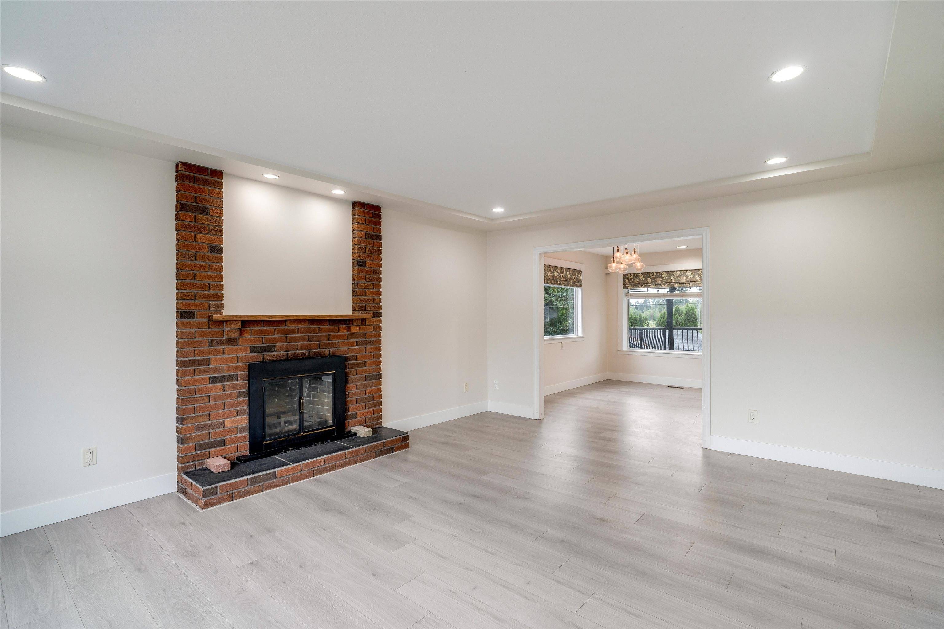 Langley, BC V1M 1N4,9582 212b ST