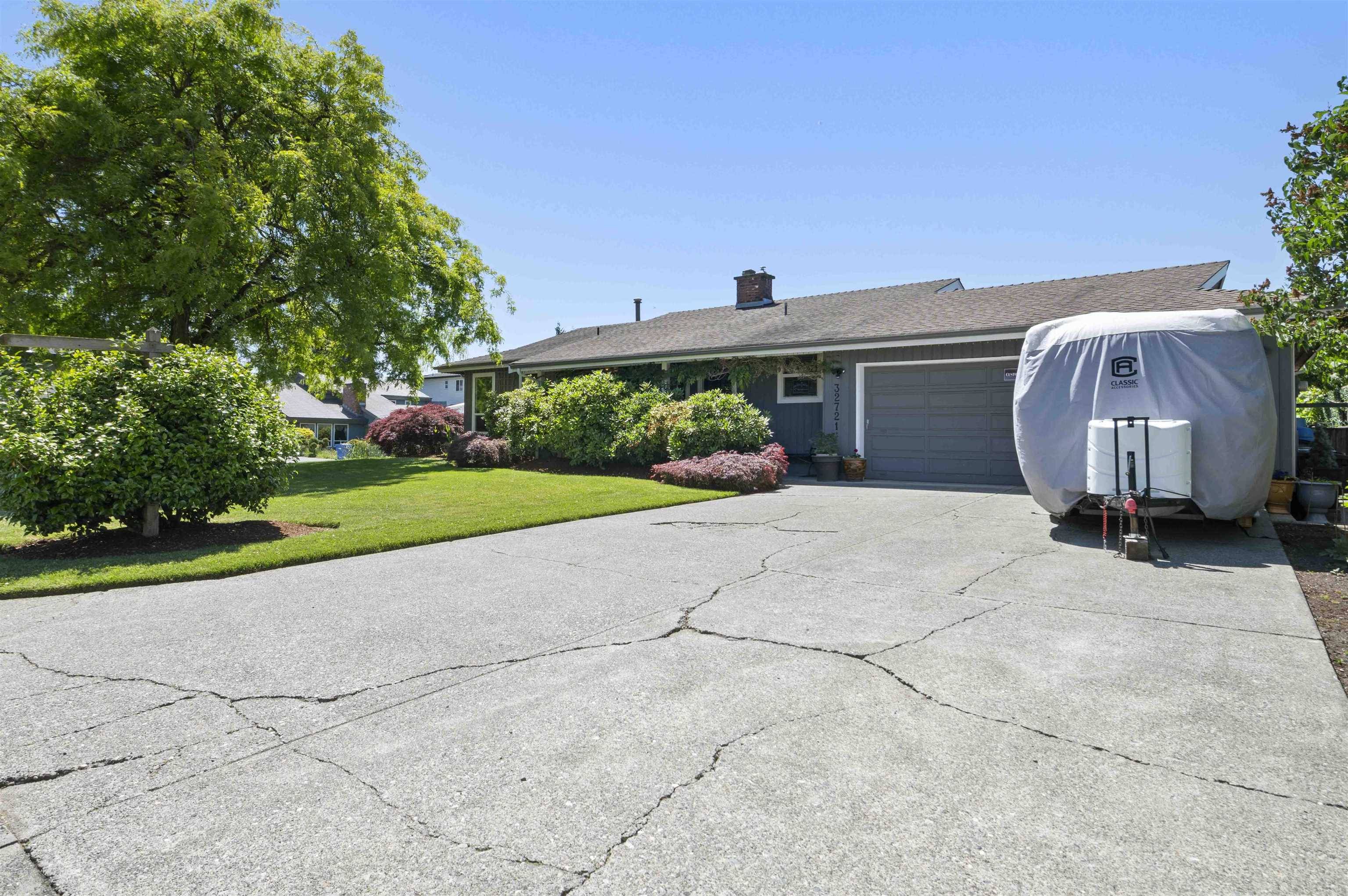 Abbotsford, BC V2S 5K3,32721 Bellvue CRES