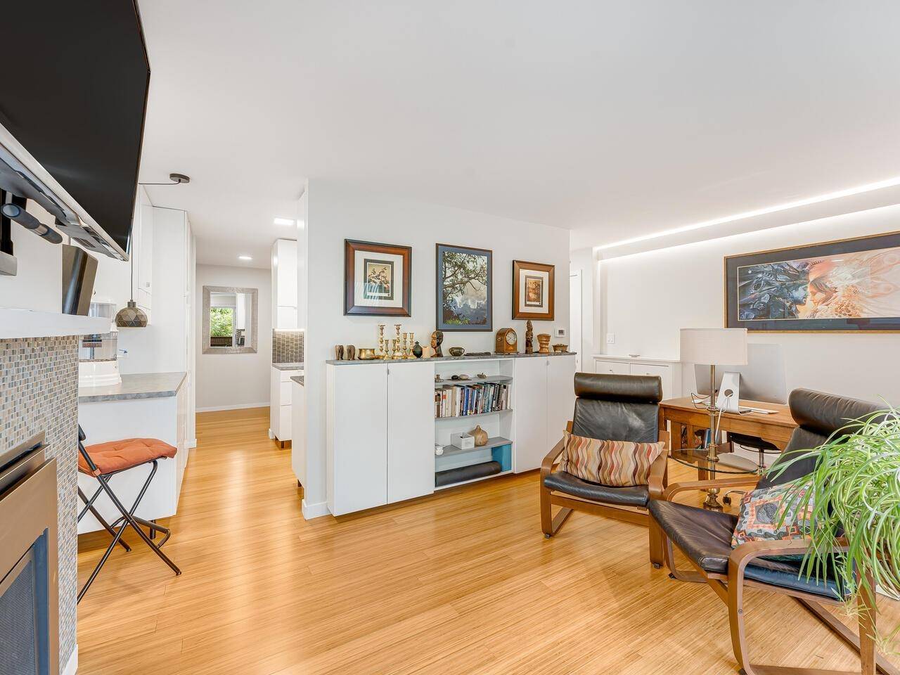 Vancouver, BC V5T 4H2,550 E 6th AVE #204