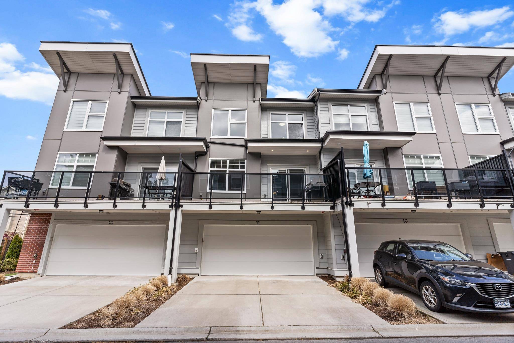 Langley, BC V3A 3N5,22334 48 AVE #11