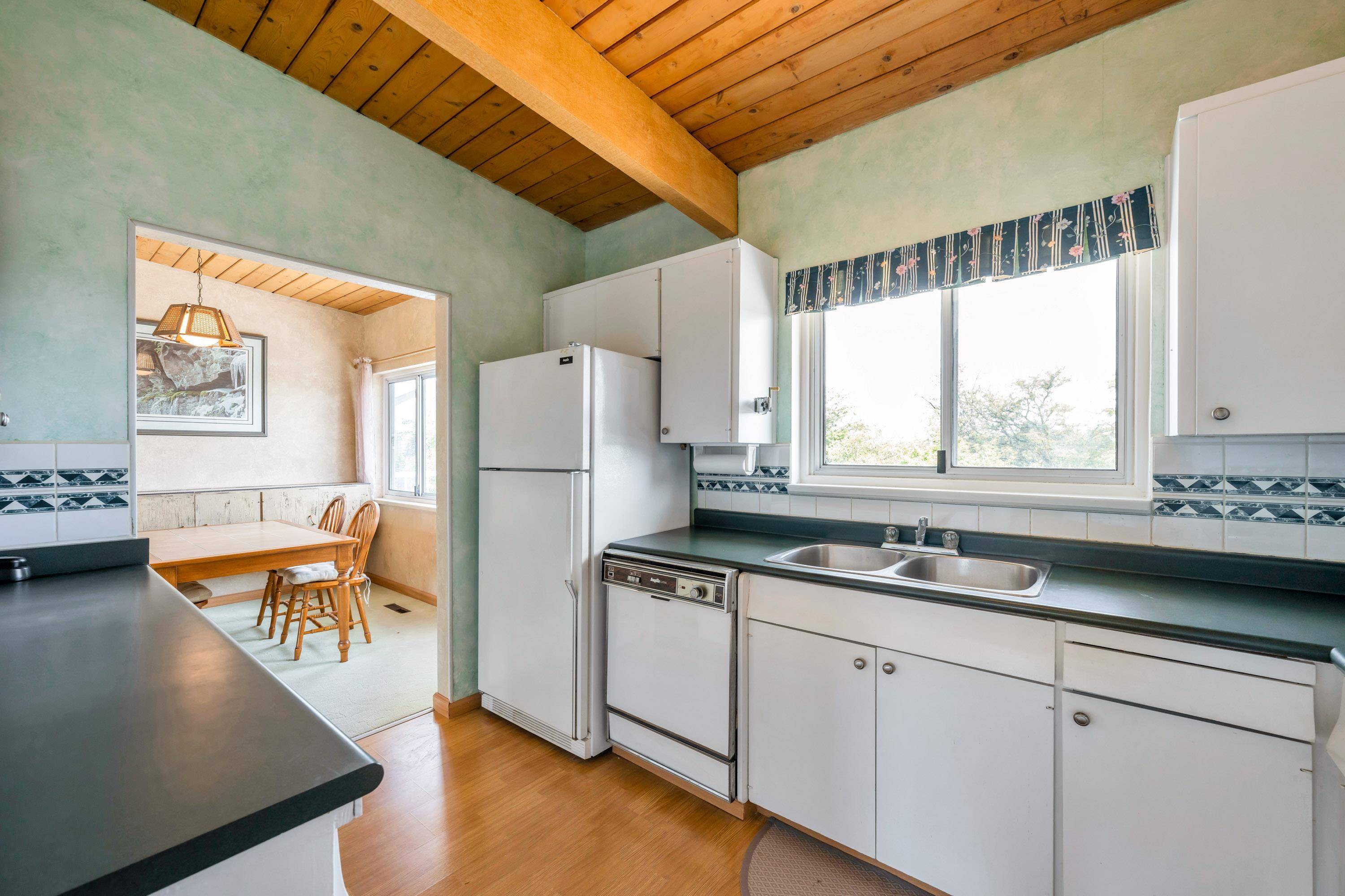 Delta, BC V4K 5C8,4766 Anderson PL