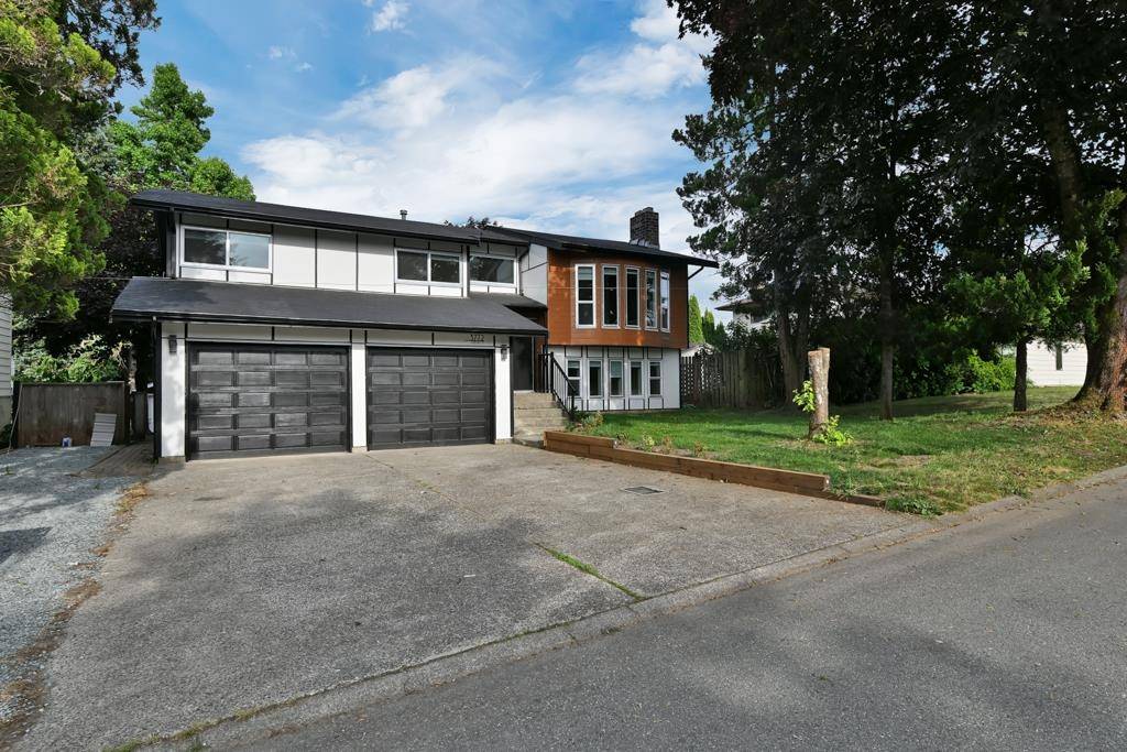 Abbotsford, BC V2S 7A3,3772 Lindsay ST