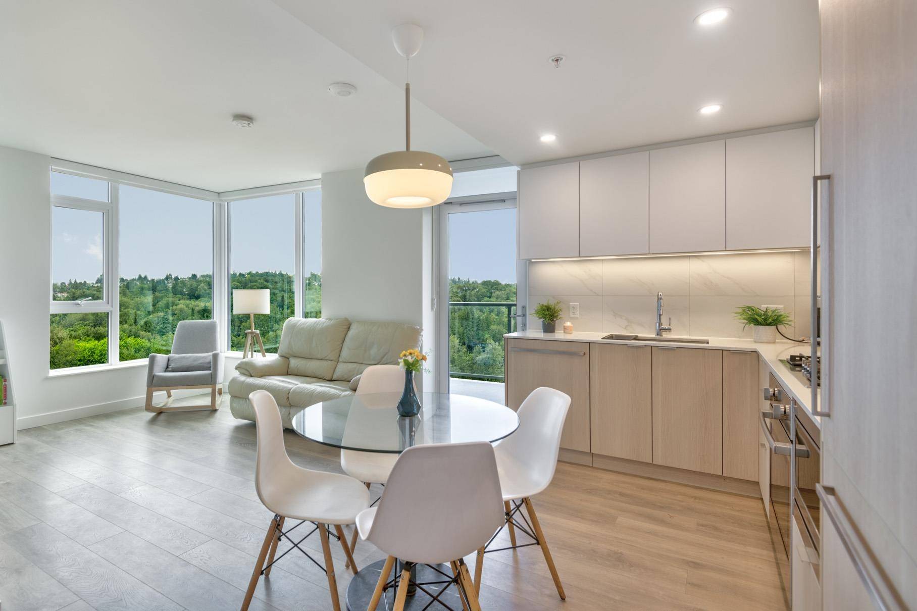 Coquitlam, BC V3K 0J1,318 Alderson AVE #1307