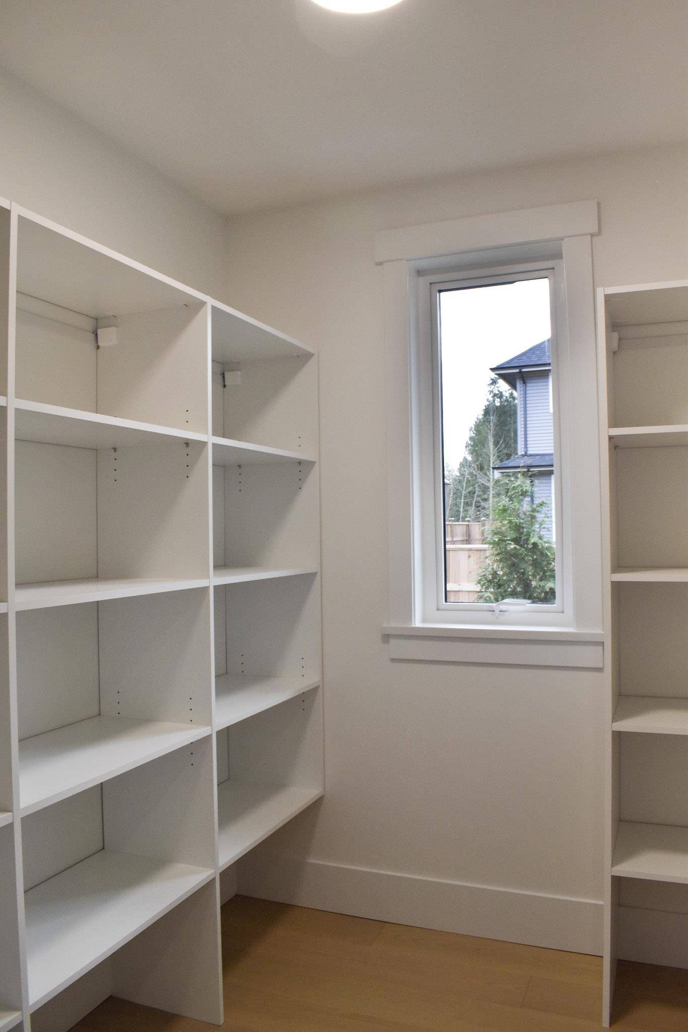 Langley, BC V2Z 0B8,20818 34 AVE