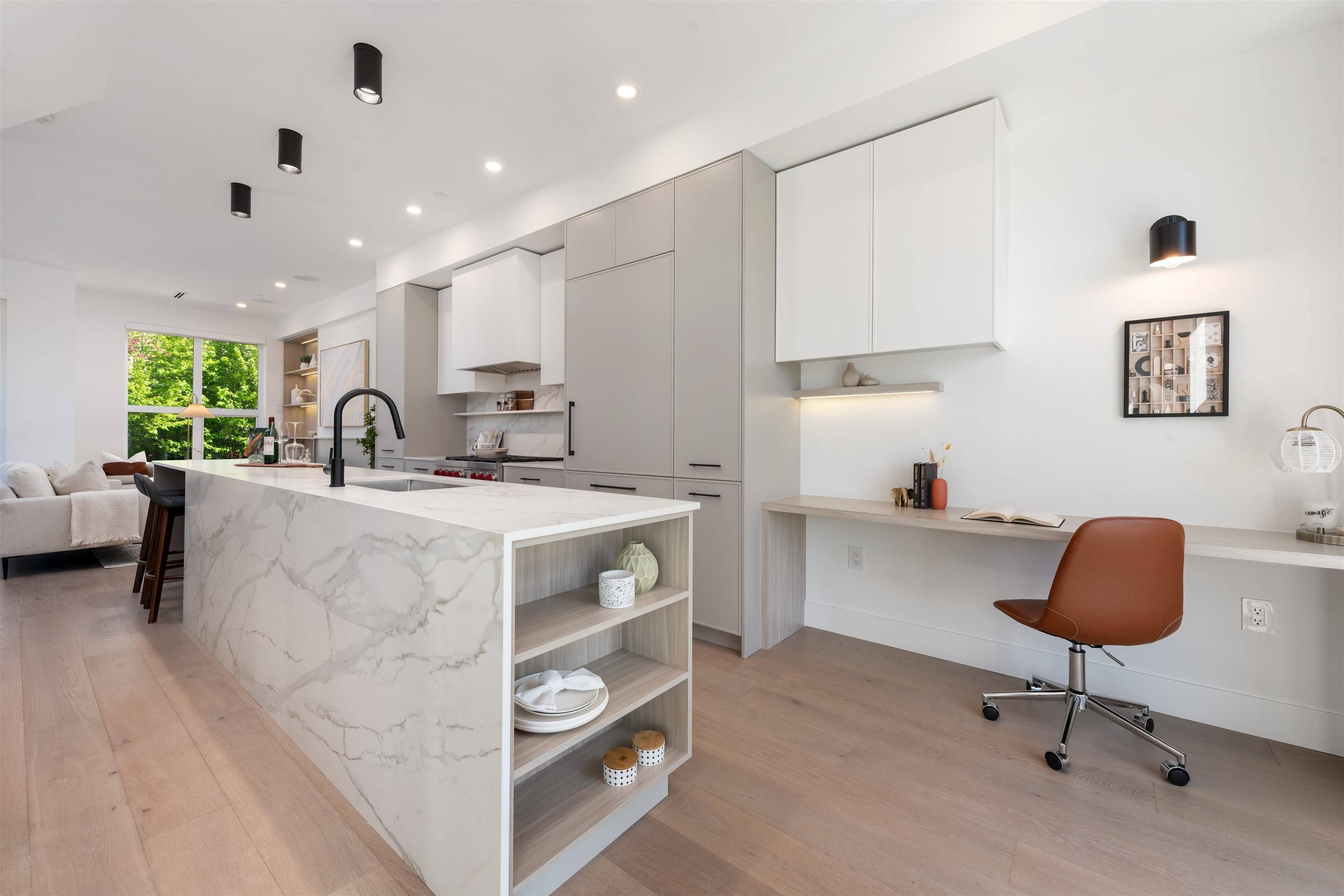 Vancouver, BC V6P 1H6,1495 W 52nd AVE