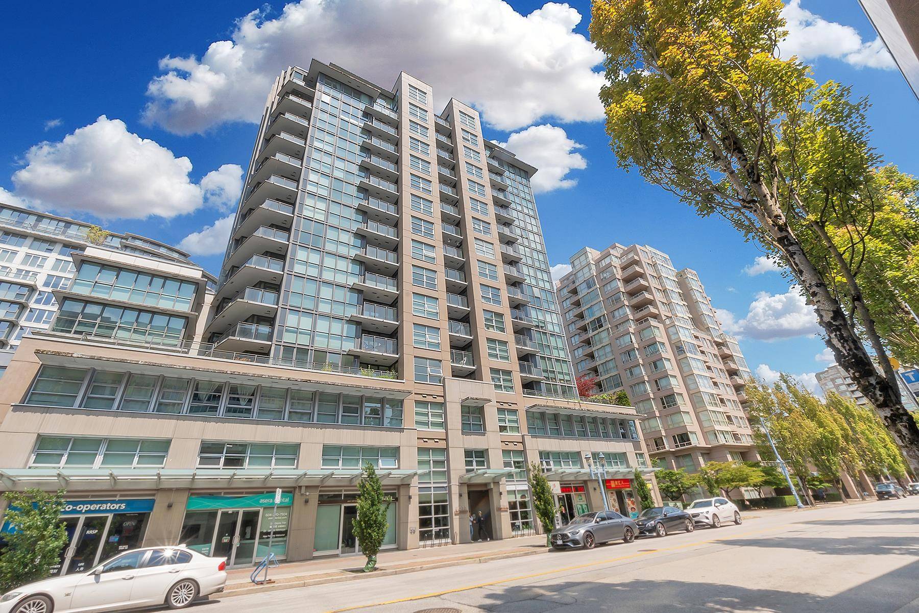 Richmond, BC V6Y 4M8,8033 Saba RD #1206