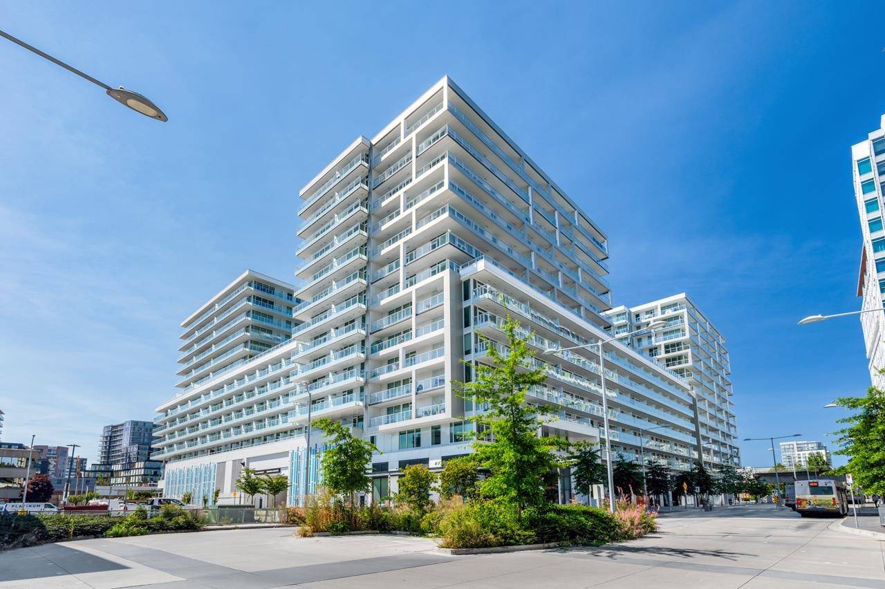 Richmond, BC V6Y 0L6,6328 No. 3 RD #320