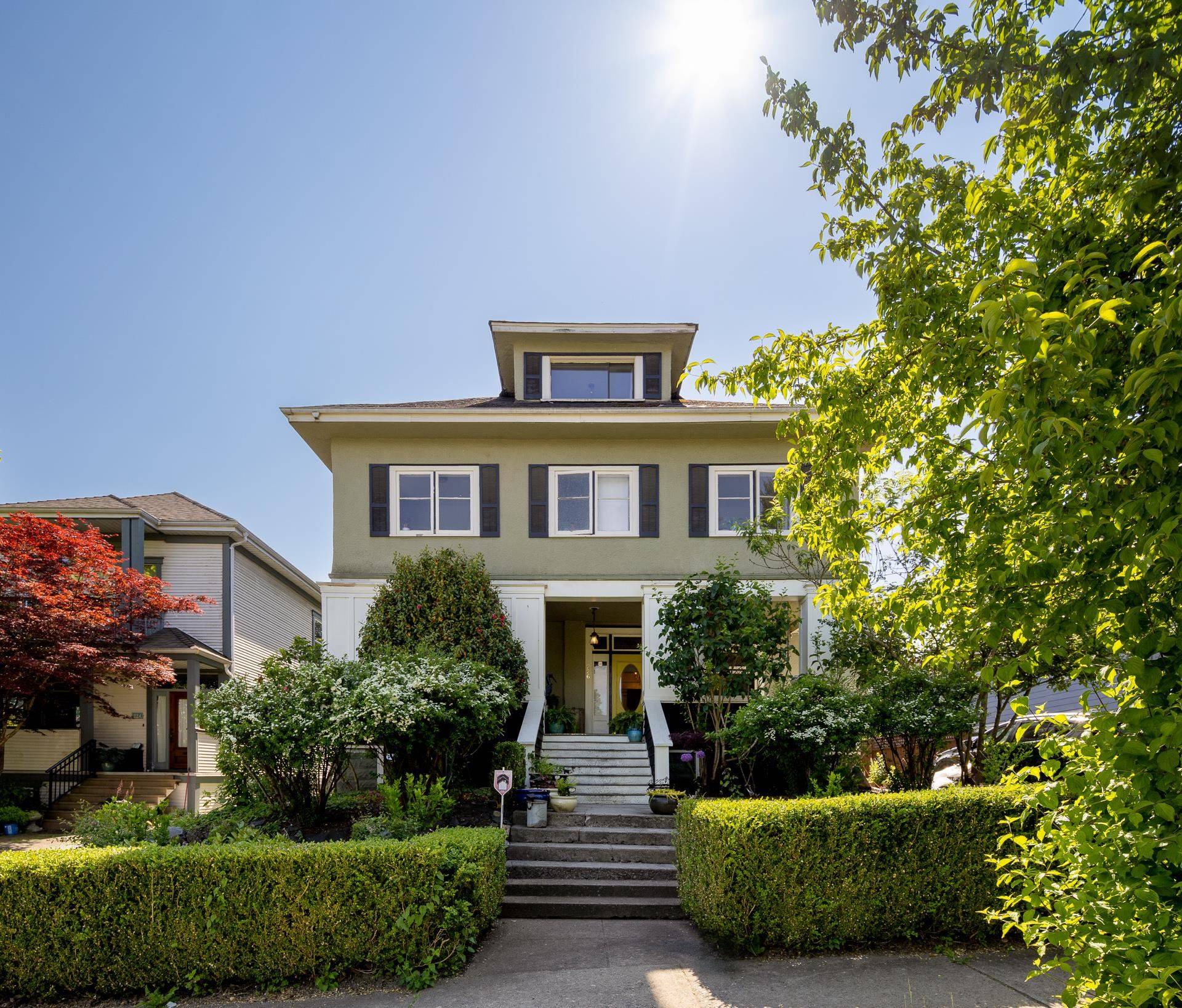 New Westminster, BC V3L 2K6,226 Second ST
