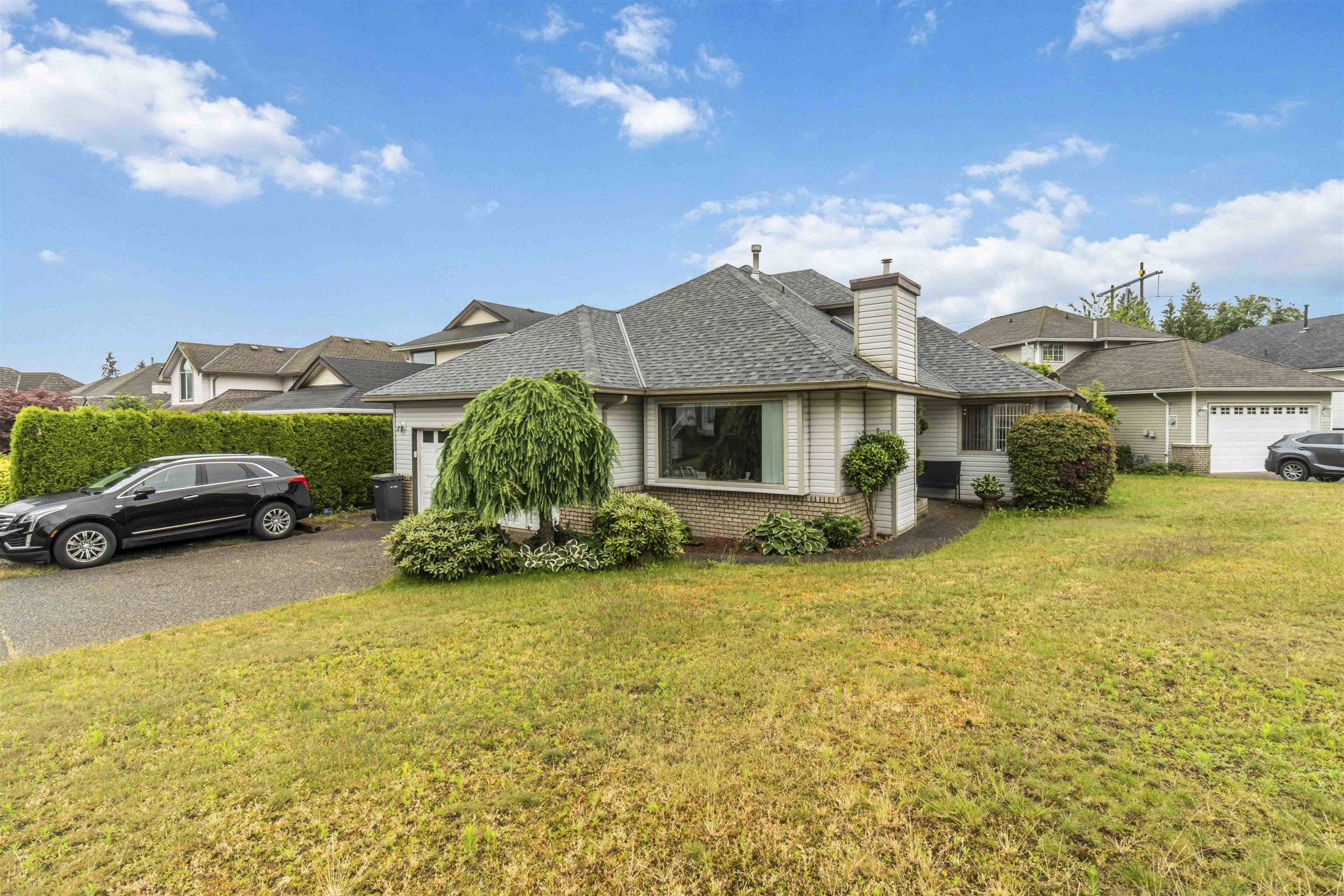Coquitlam, BC V3E 3G4,1372 Oxford ST