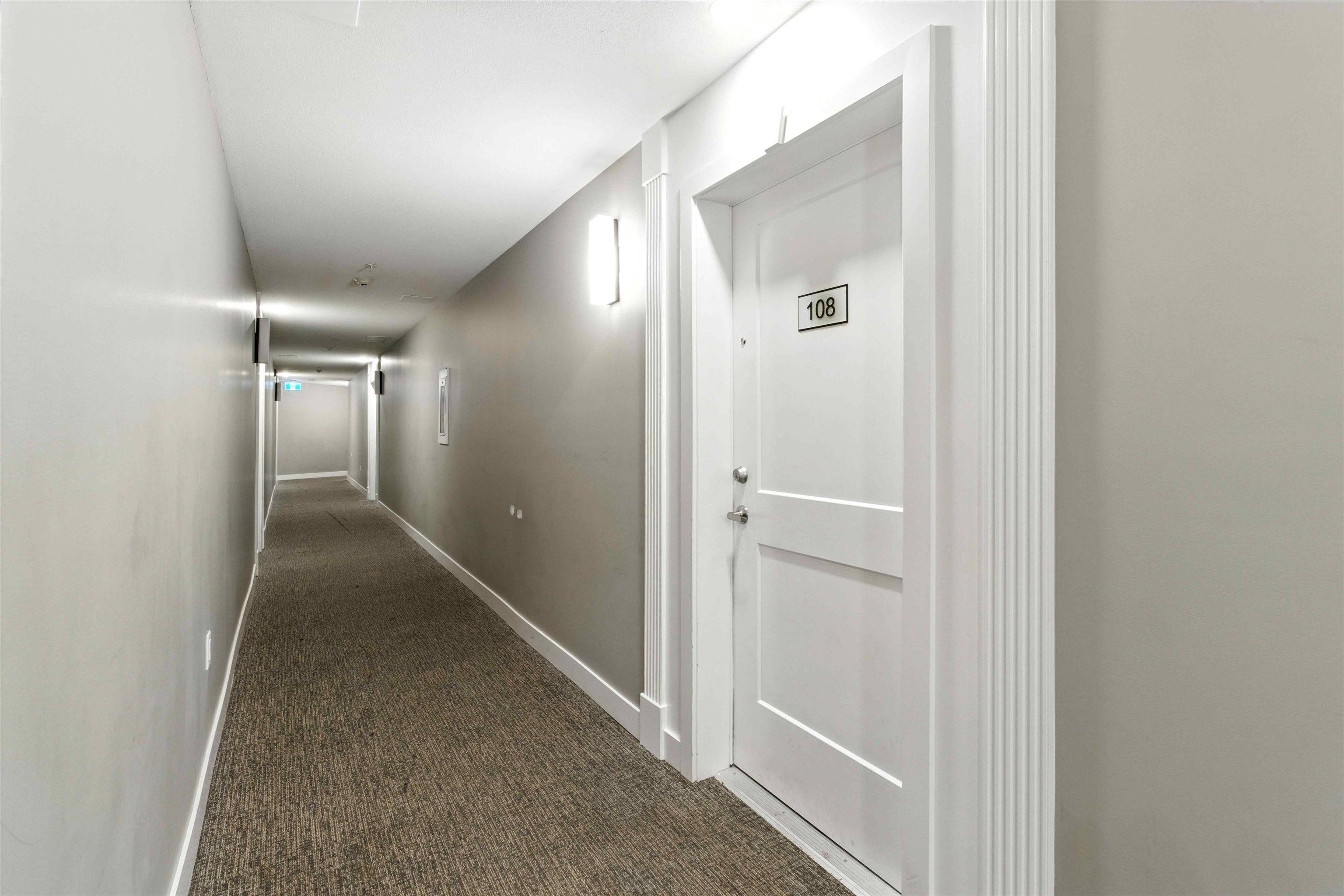Surrey, BC V3T 0R7,11077 Ravine RD #108