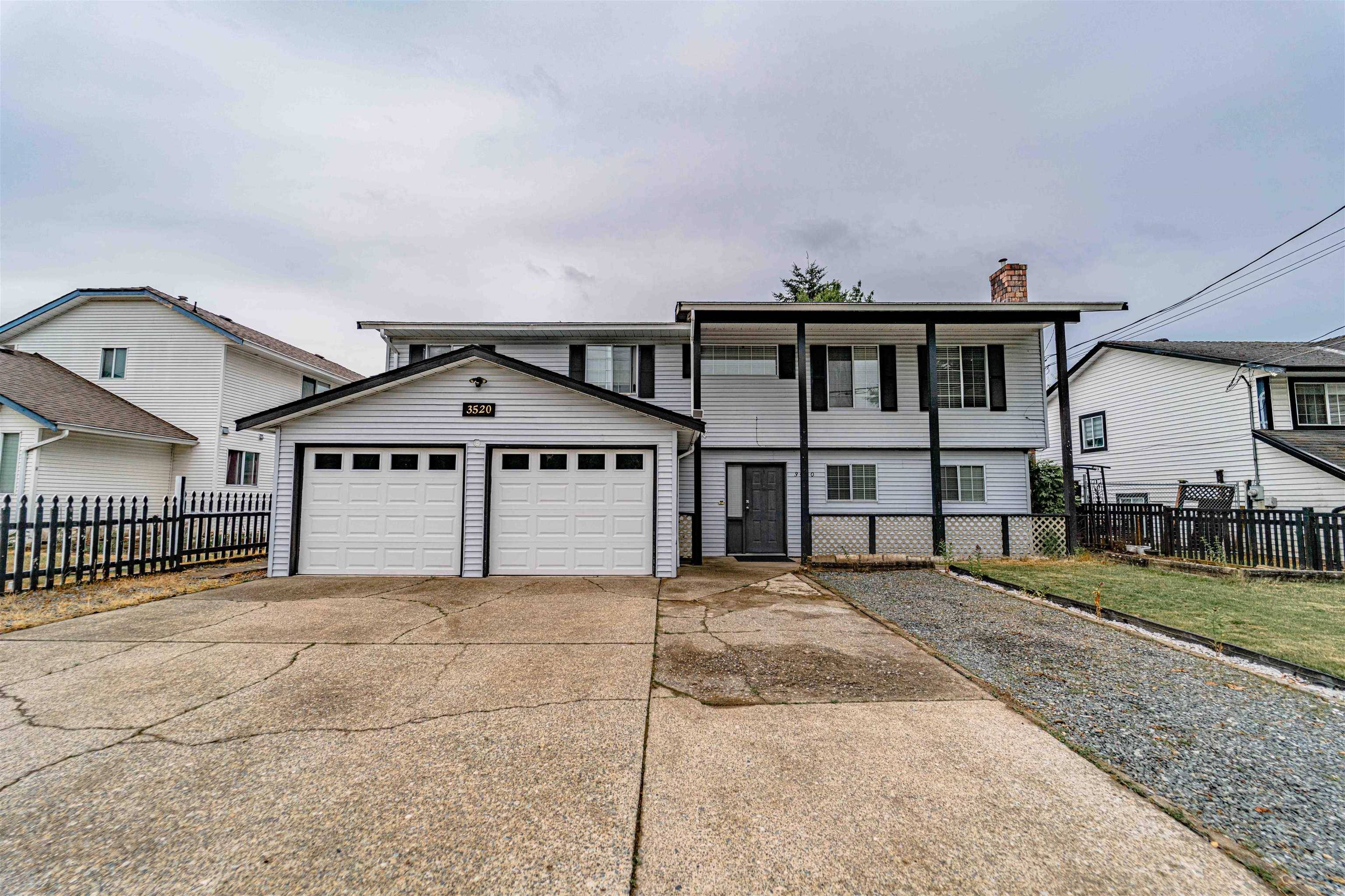 Abbotsford, BC V2T 5B8,3520 Clearbrook RD