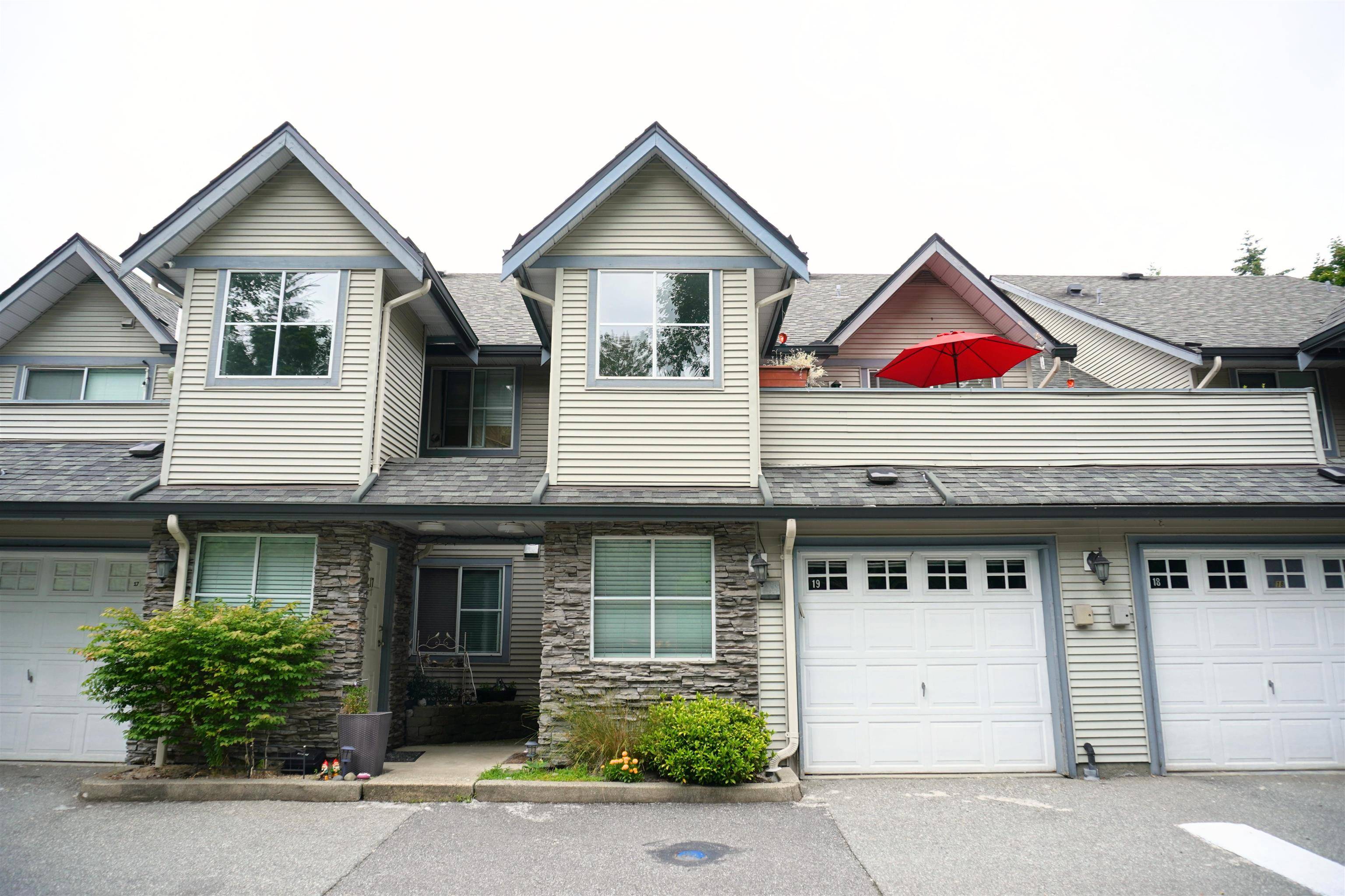 Pitt Meadows, BC V3Y 2N8,19034 Mcmyn RD #19
