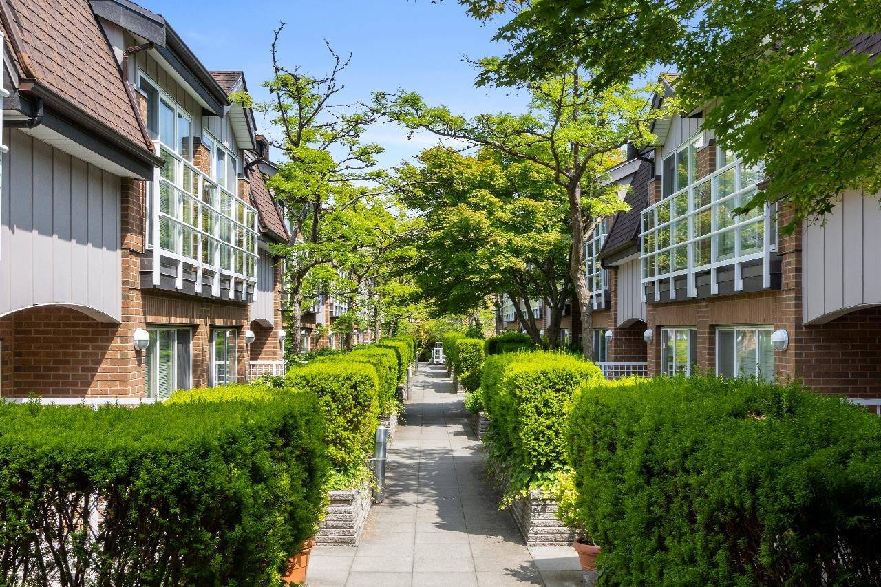 Vancouver, BC V6M 4M4,5790 East Boulevard #361