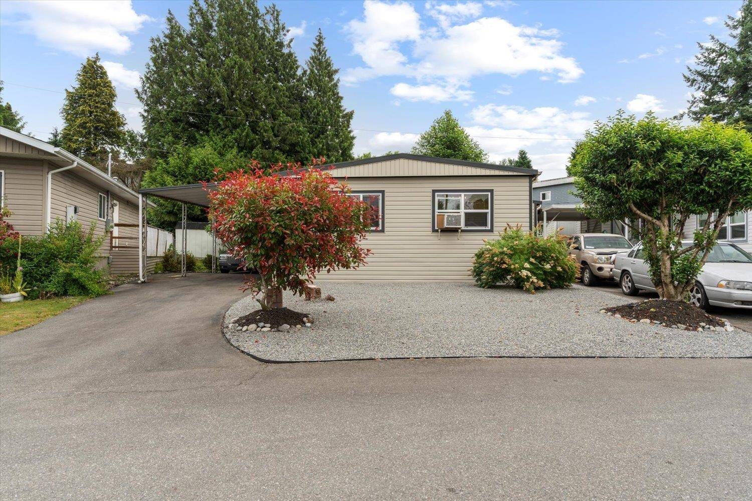 Abbotsford, BC V2T 4T1,31313 Livingstone AVE #15