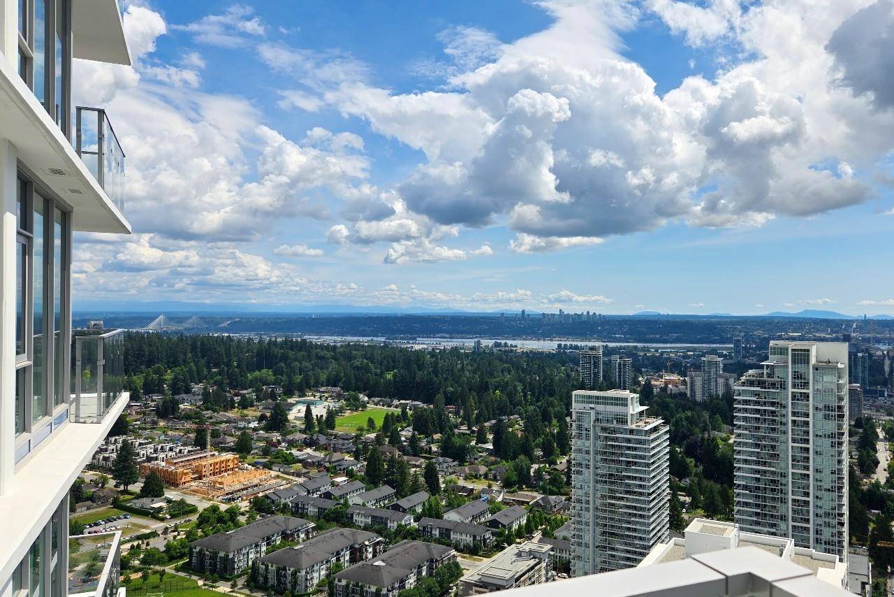 Coquitlam, BC V3J 0S7,518 Clarke RD #4207