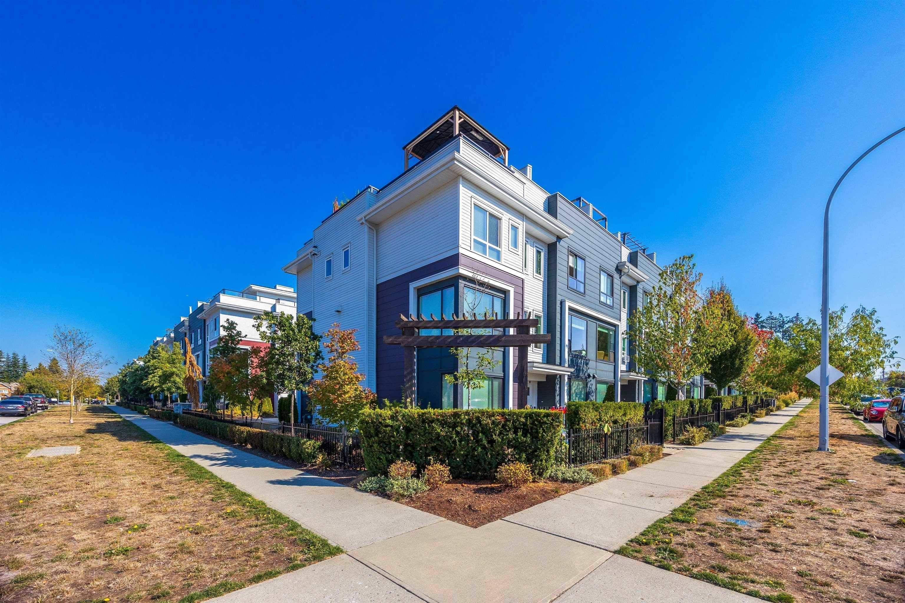 Surrey, BC V3Z 0S5,16336 23a AVE #60