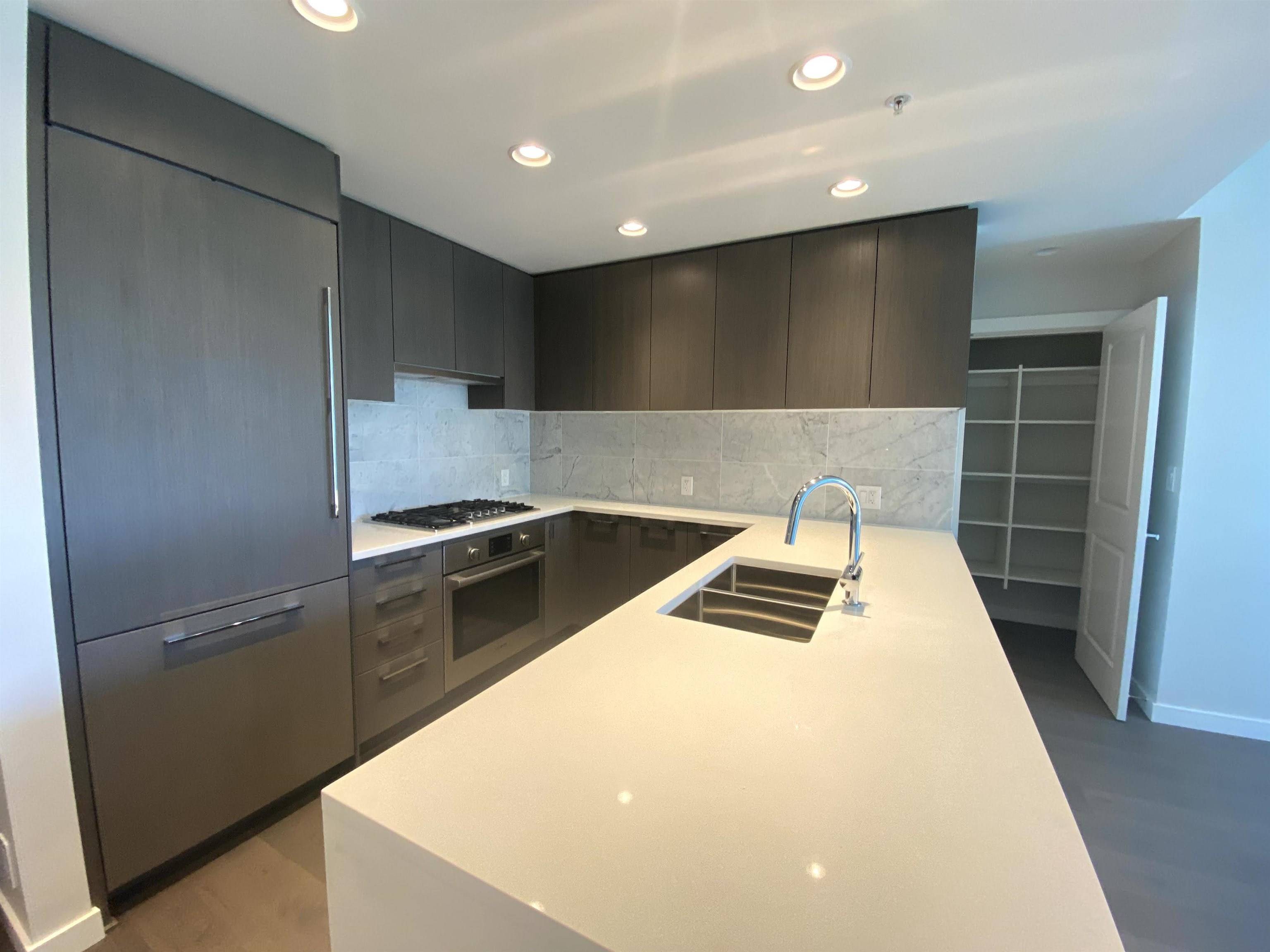 Vancouver, BC V6S 0L3,3563 Ross DR #628