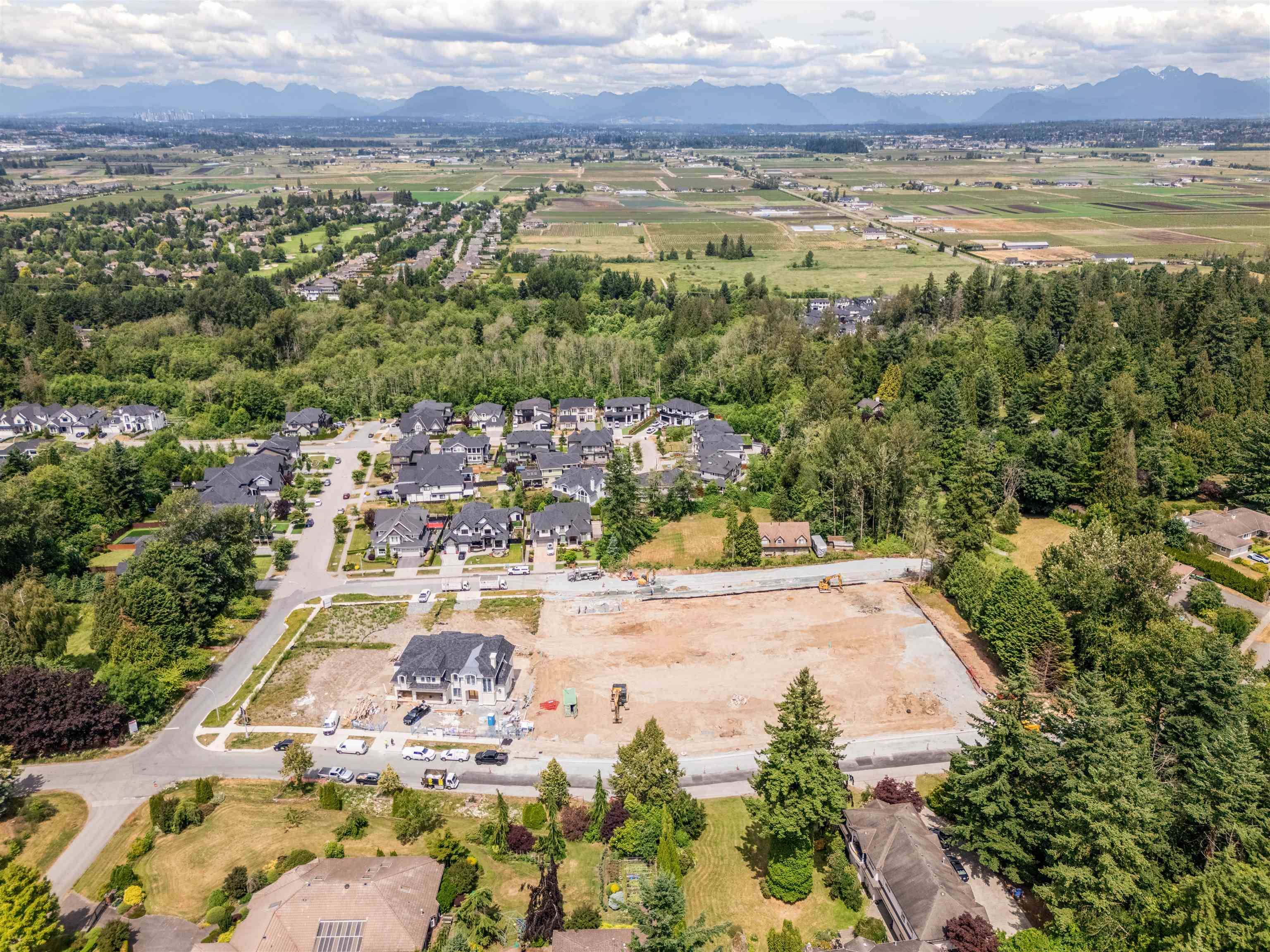 Surrey, BC V3Z 0A9,16577 28 AVE