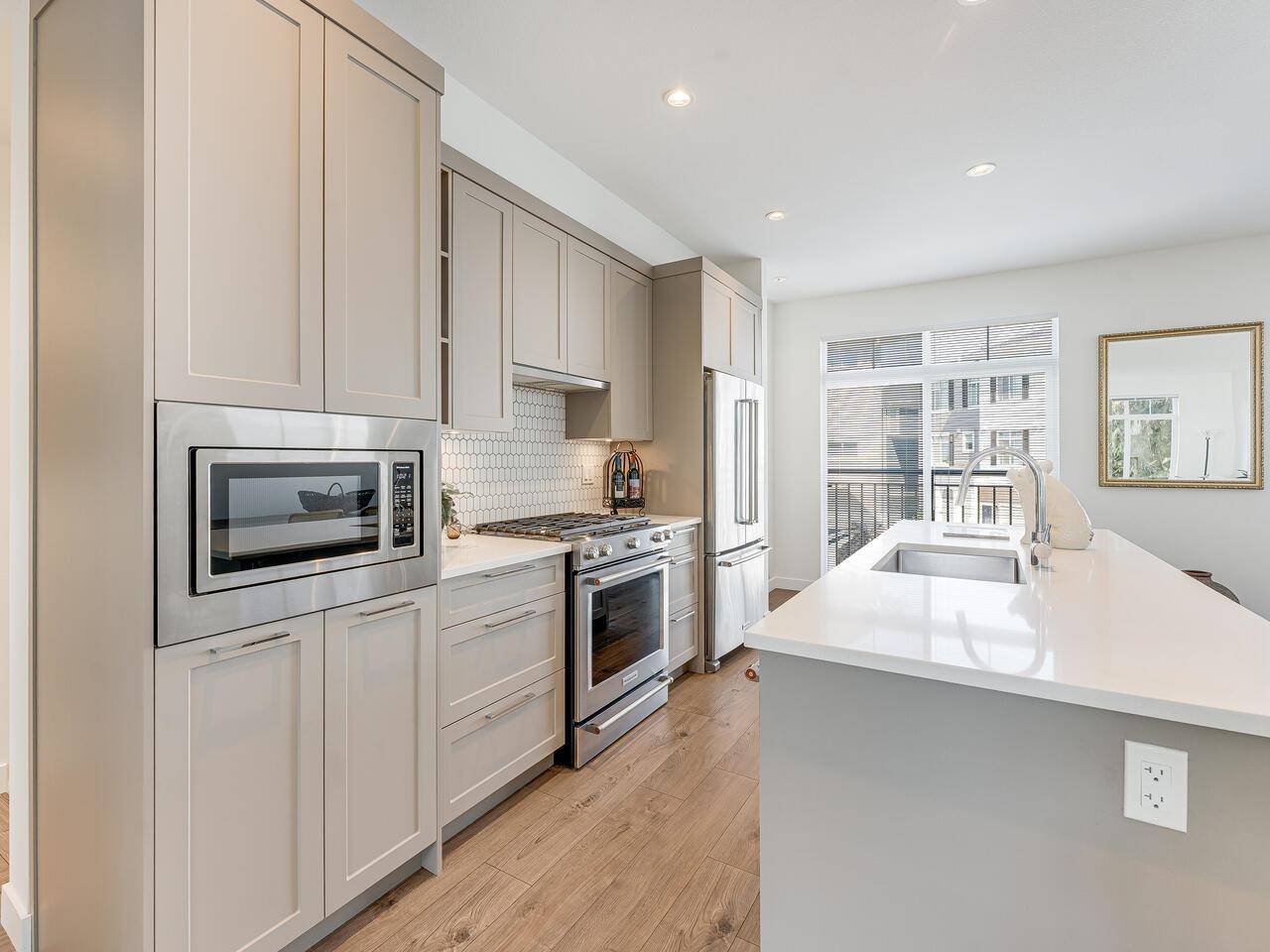 Coquitlam, BC V3B 0R5,1225 Mitchell ST #126
