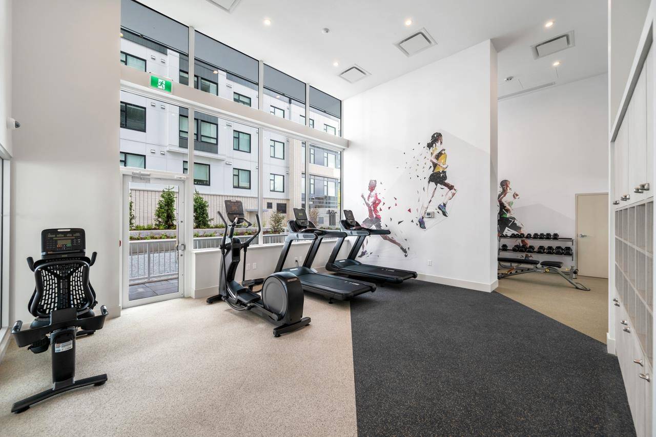 Burnaby, BC V5H 0K9,6537 Telford AVE #2303