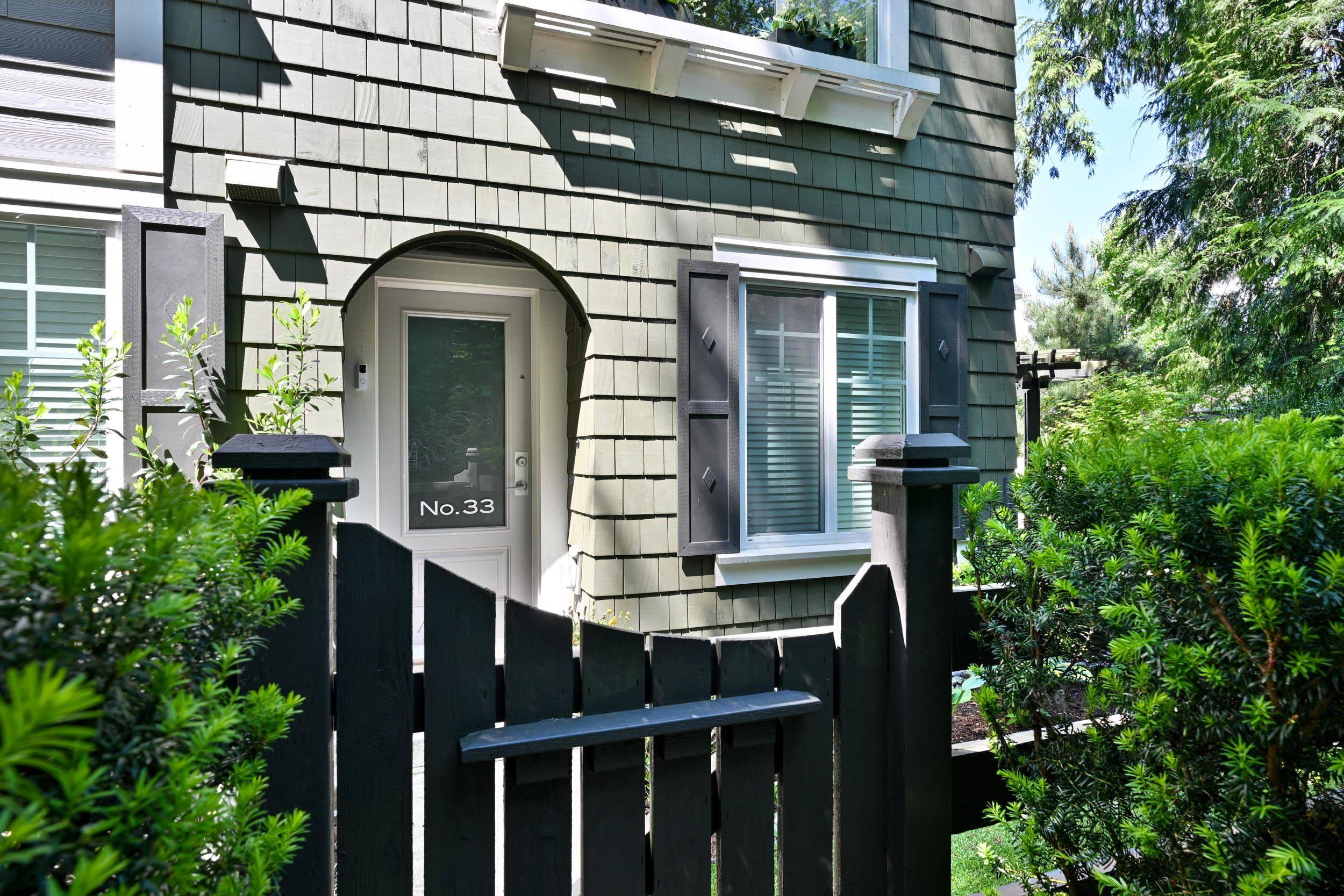 Surrey, BC V3Z 9P5,288 171 ST #33