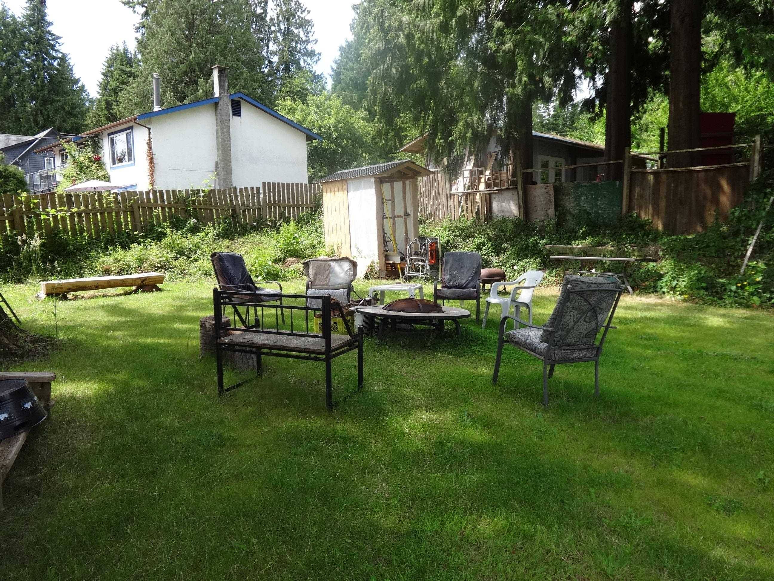 Gibsons, BC V0N 1V3,1088 Sunnyside RD