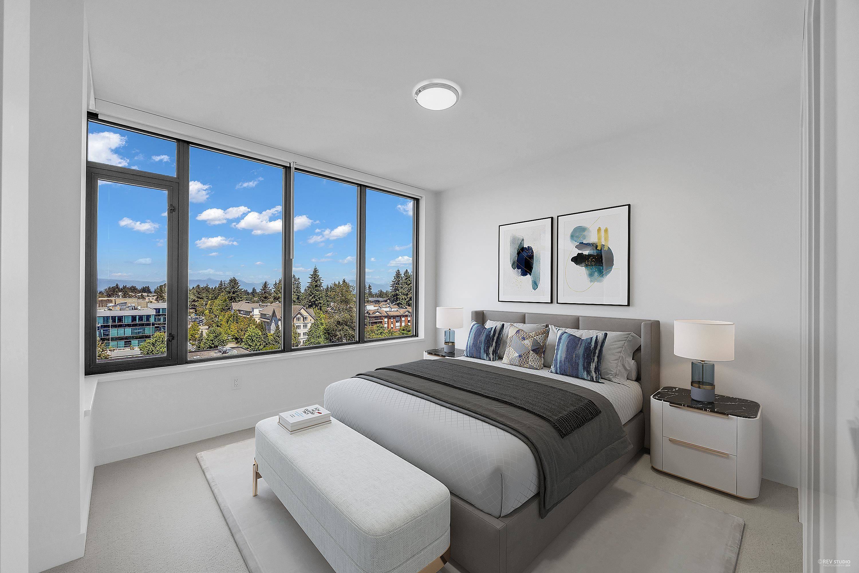 White Rock, BC V4B 0C5,1588 Johnston RD #810