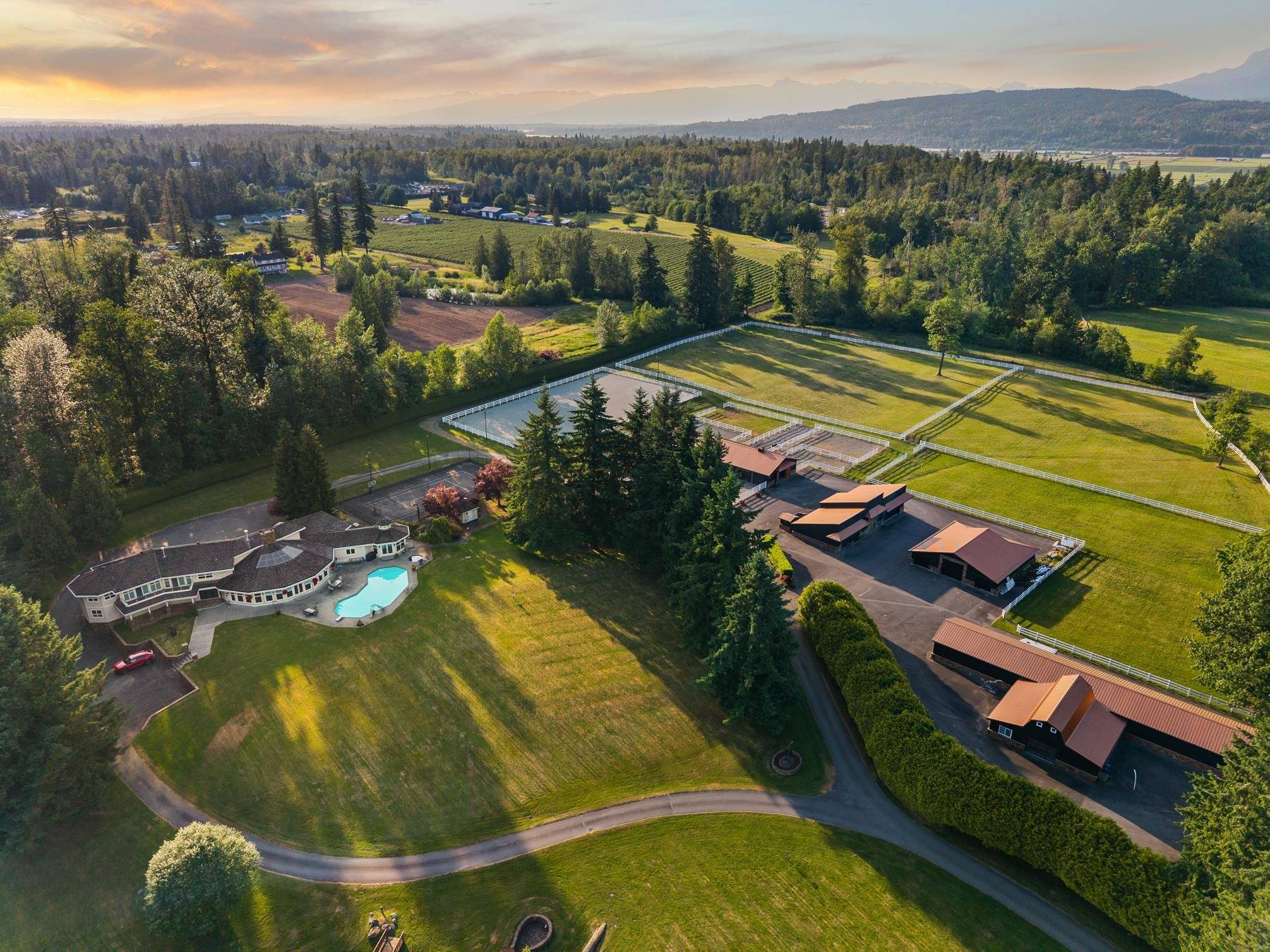 Langley, BC V4W 1R3,6895 272 ST