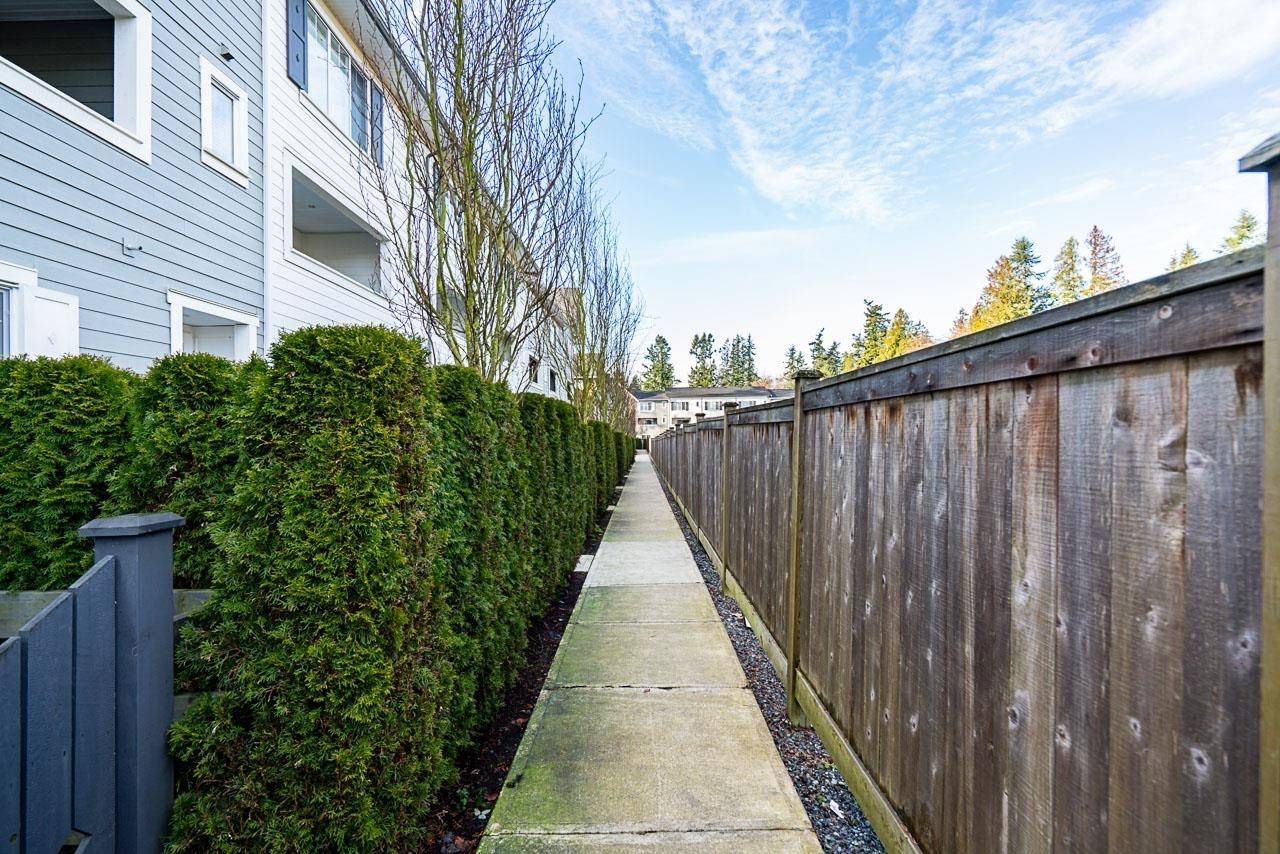 Surrey, BC V3Z 0W9,127 172 ST #32