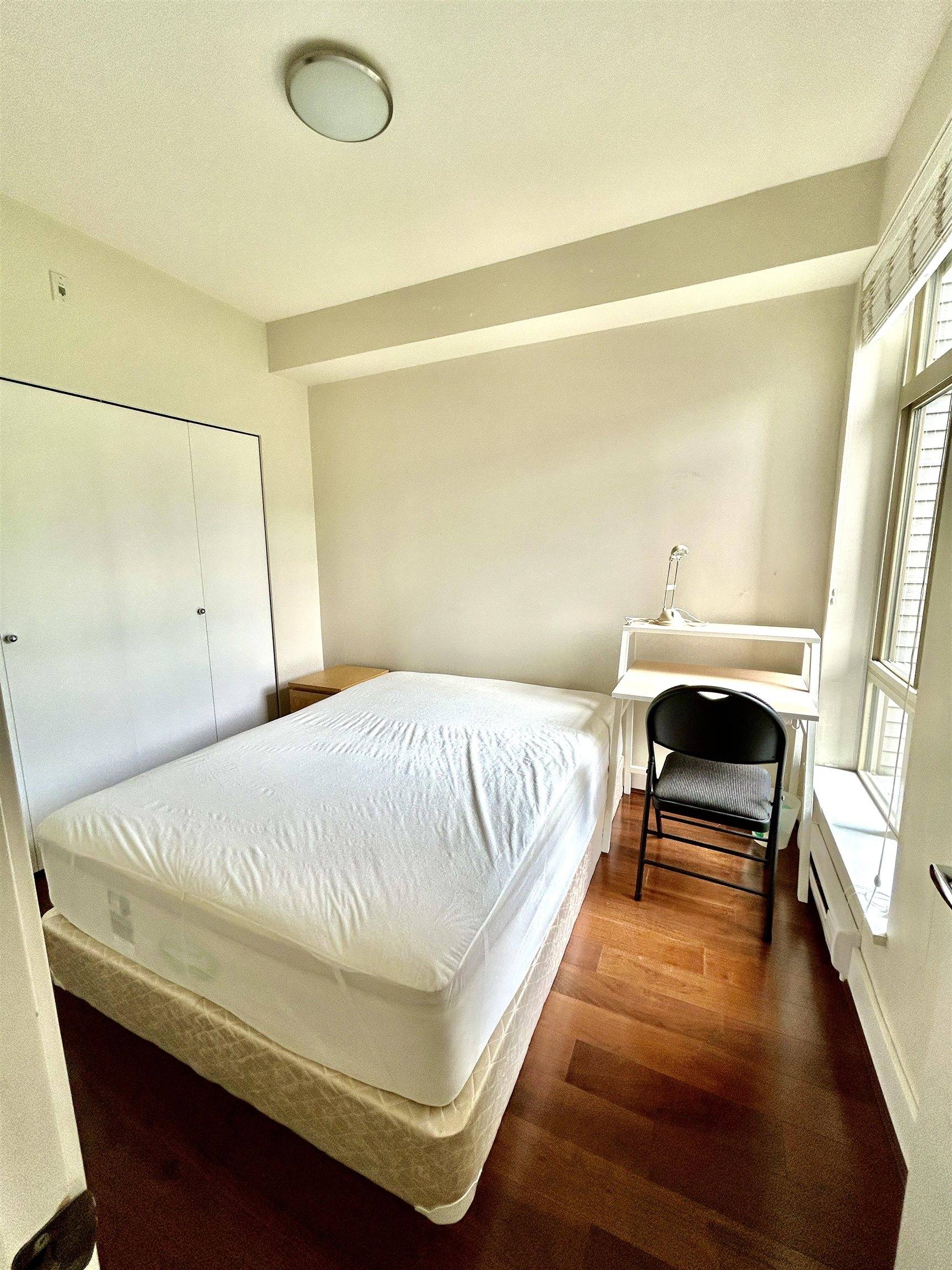 Vancouver, BC V6S 0A4,227 5777 Birney Ave #227
