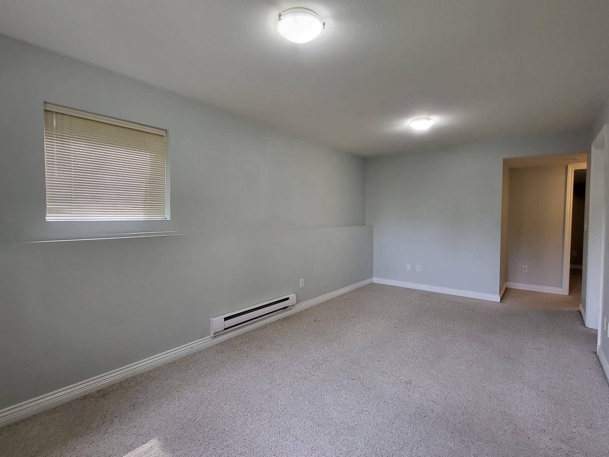 Coquitlam, BC V3B 8G1,2868 Mclaren CT #Garden Suite