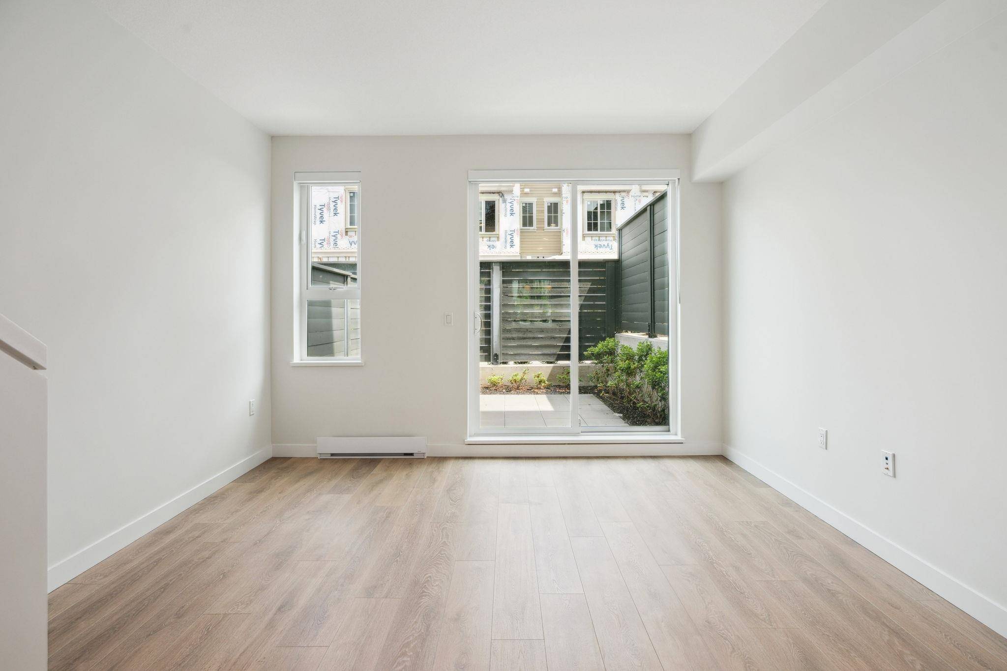 Coquitlam, BC V3J 0P7,715 Ducklow ST #234
