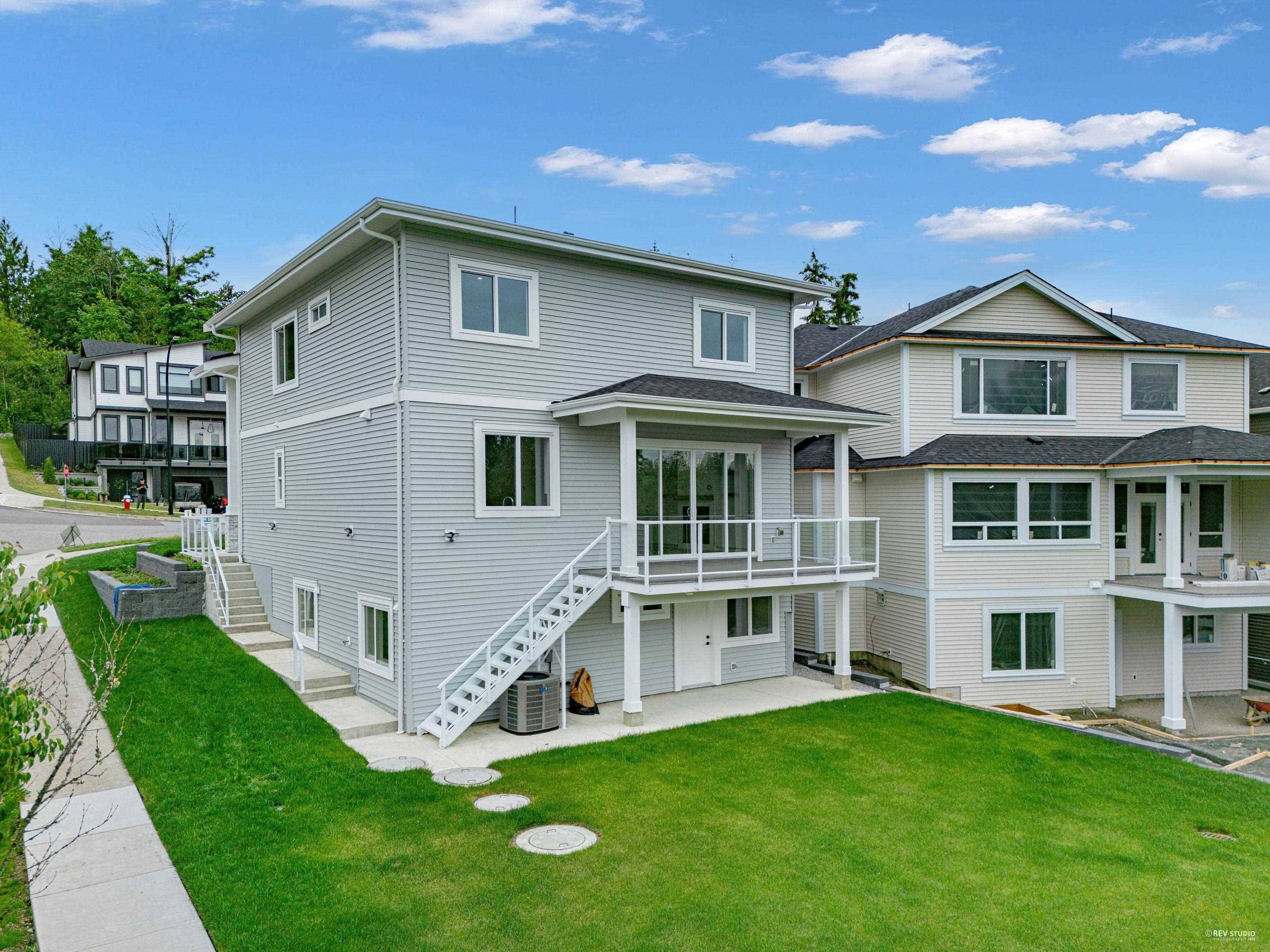 Maple Ridge, BC V4R 0J2,13593 Birdtail DR