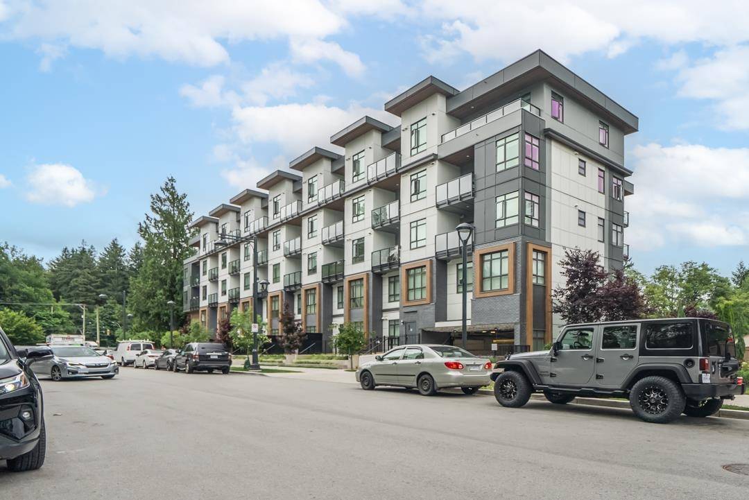 Surrey, BC V3T 1A8,13968 Laurel ST #422