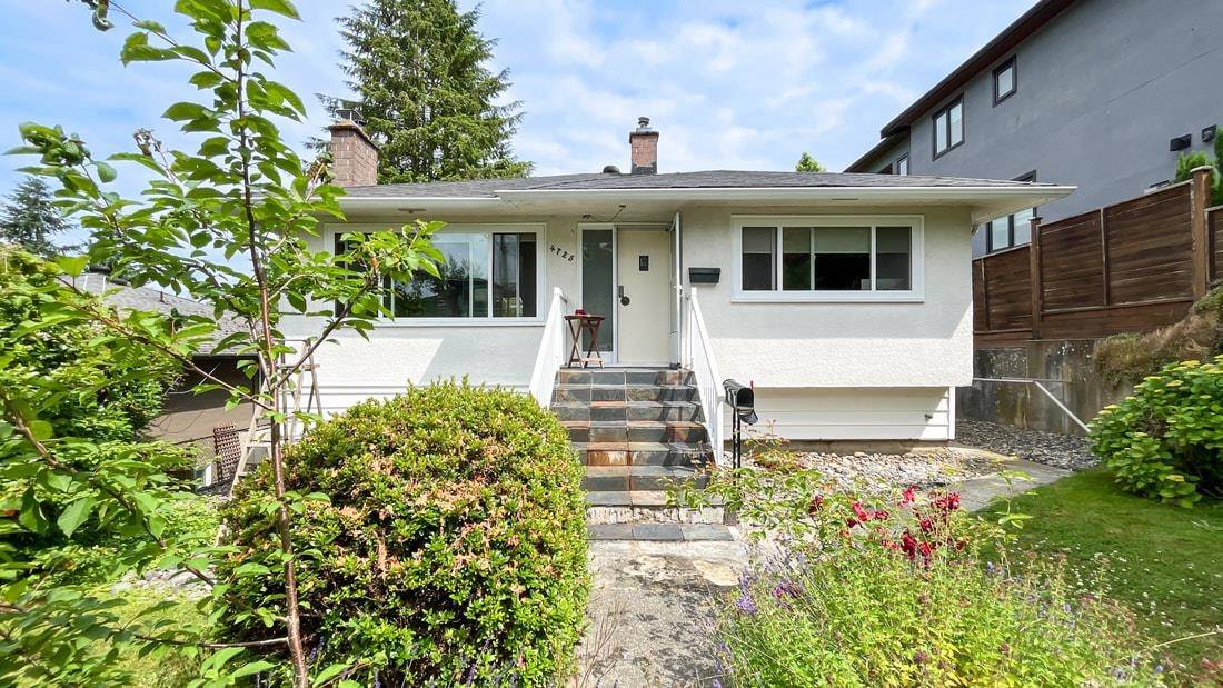 Burnaby, BC V5C 1H8,4725 Cambridge ST